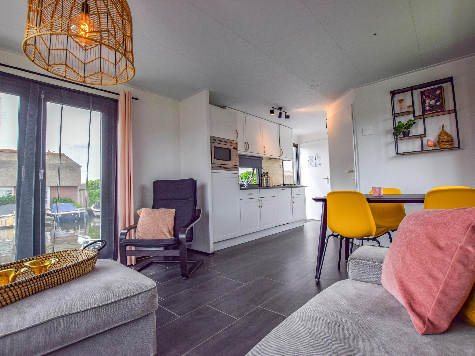 Chalet aan het water met grote veranda in Breukelen - foto 15