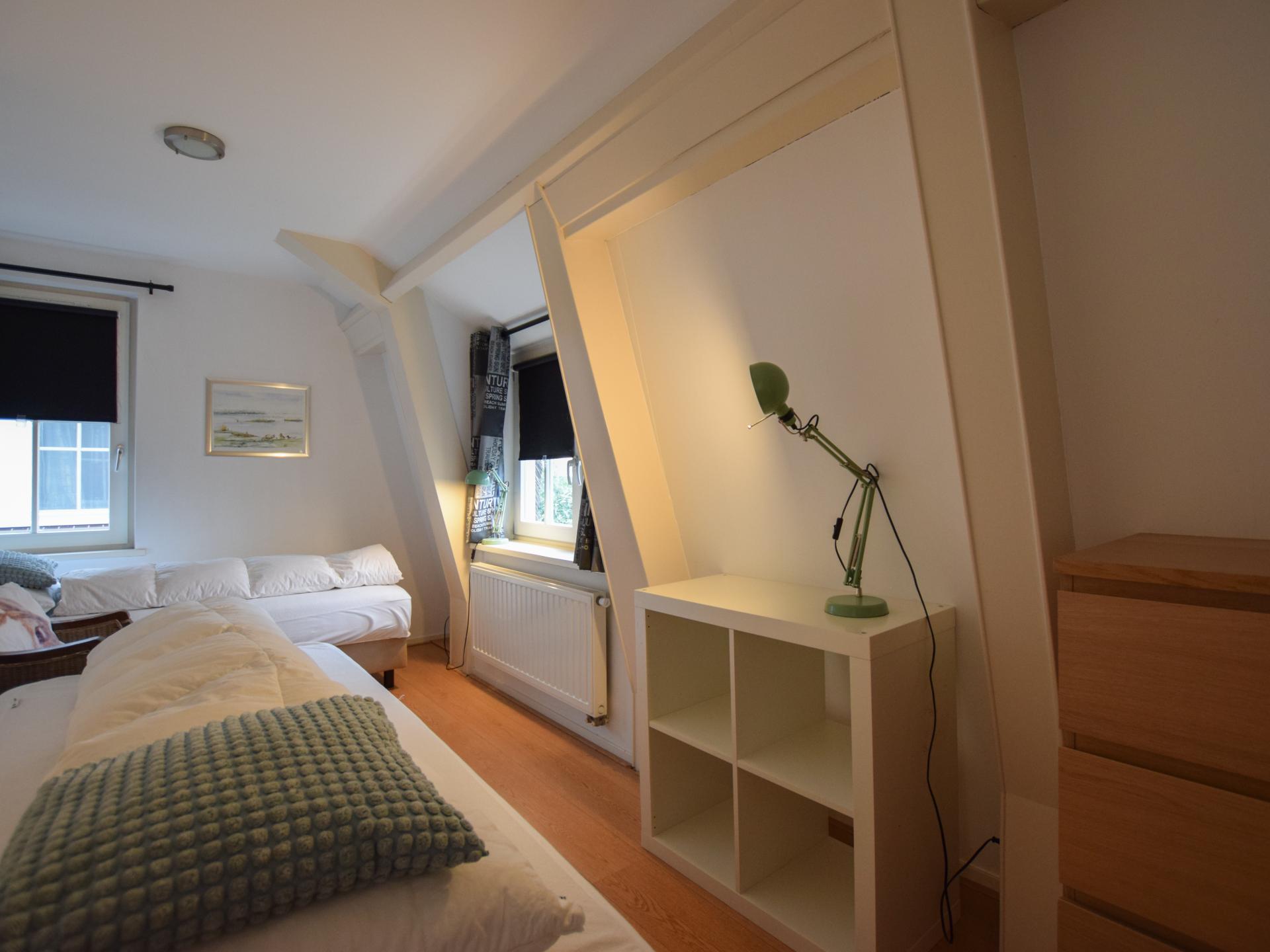 Vrijstaand vakantiehuis met privéterras aan het water in Breukelen - foto 15