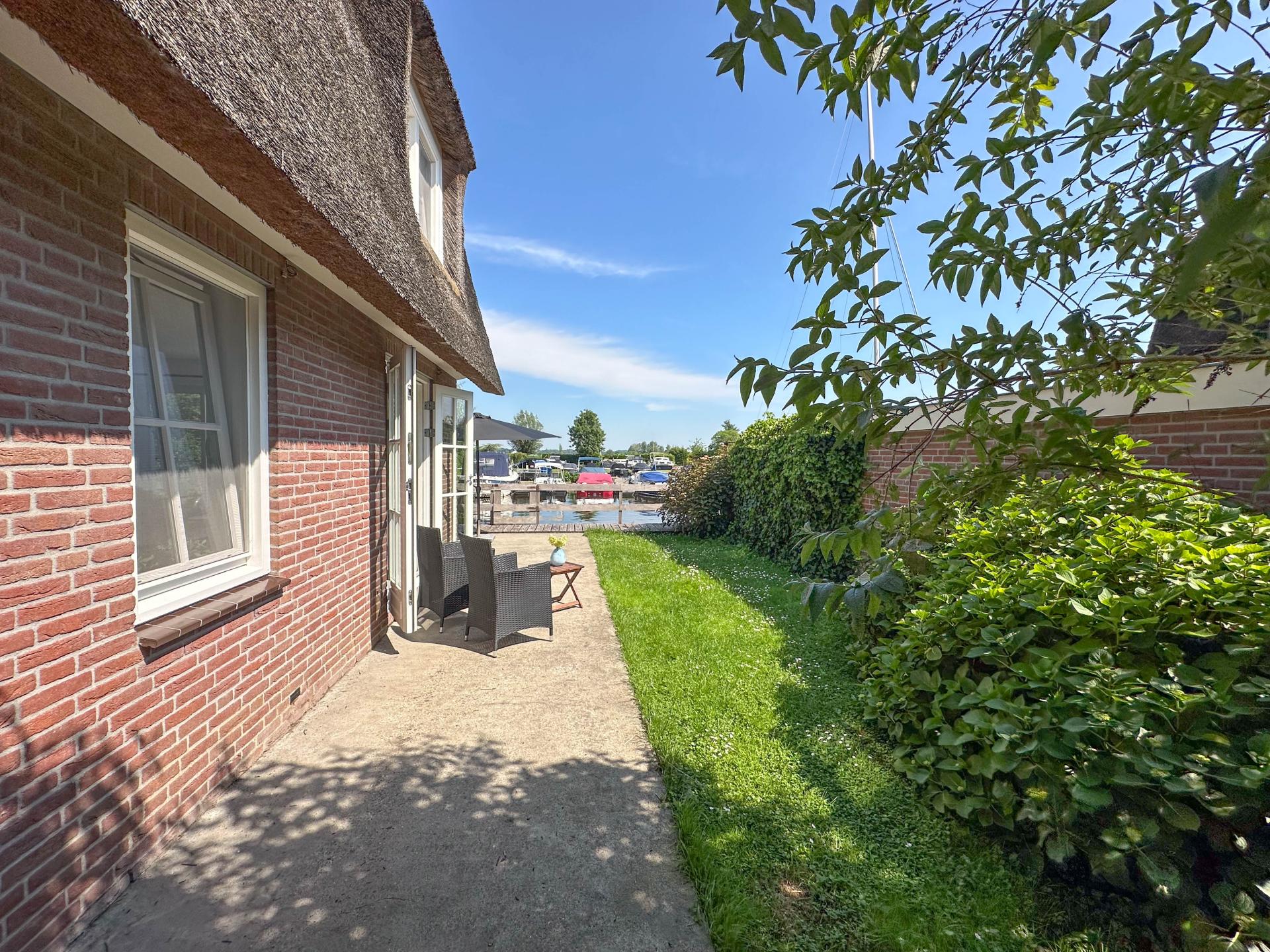 Waterparadijs aan de Loosdrechtse Plassen met eigen aanlegsteiger - foto 29