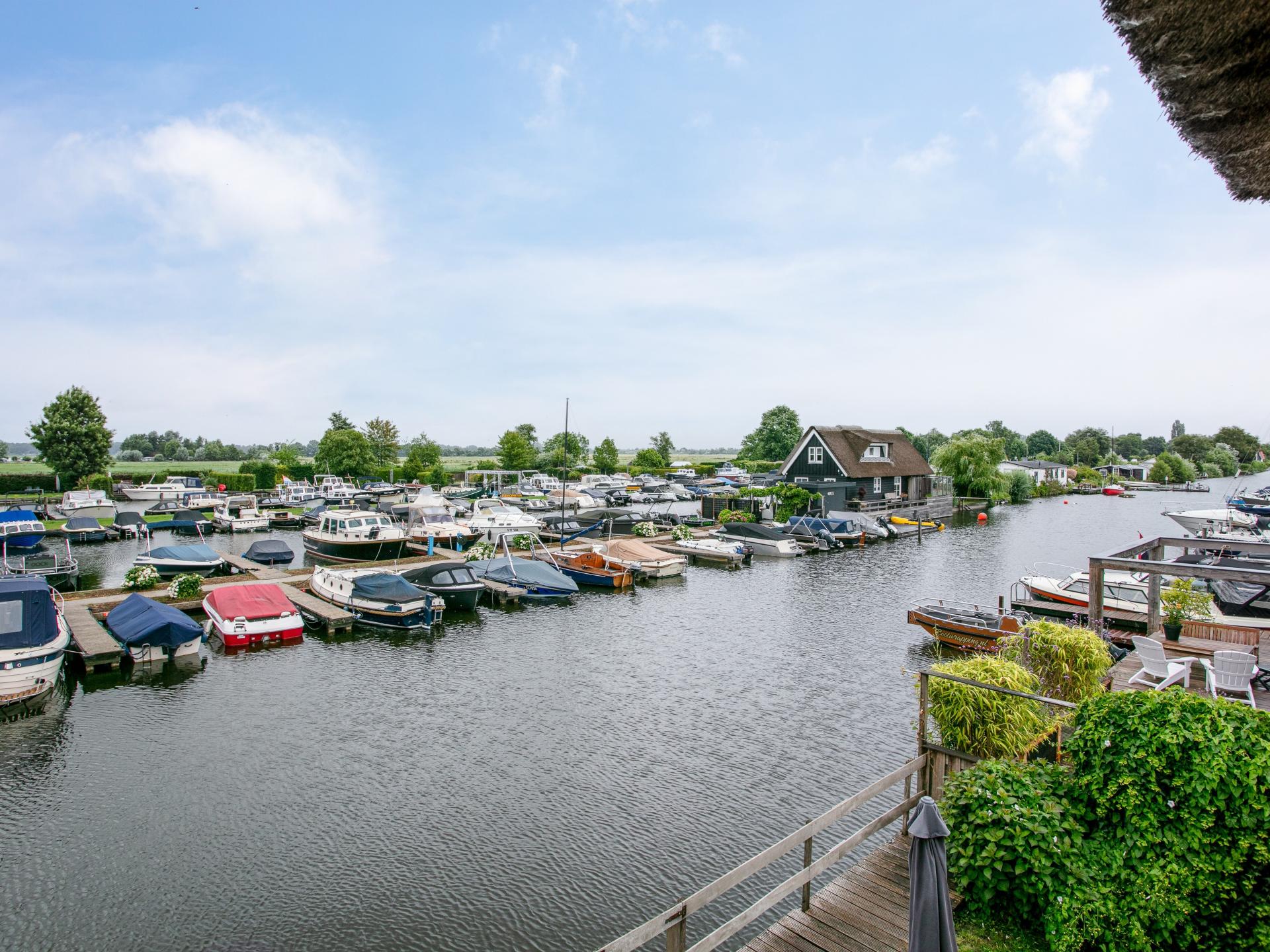 Waterparadijs aan de Loosdrechtse Plassen met eigen aanlegsteiger - foto 30