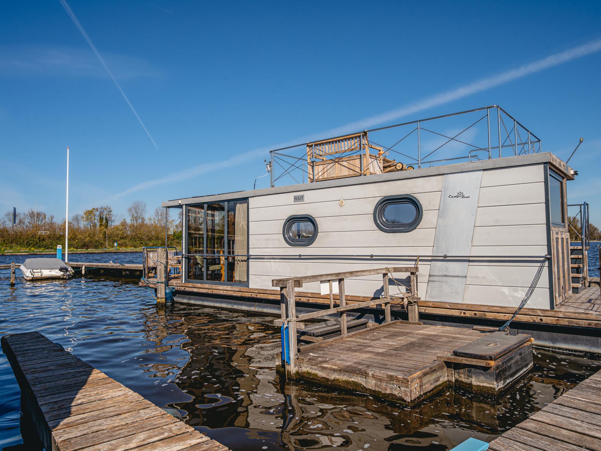 Unieke huisboot met panoramisch dakterras aan het Uitgeestermeer - foto 25