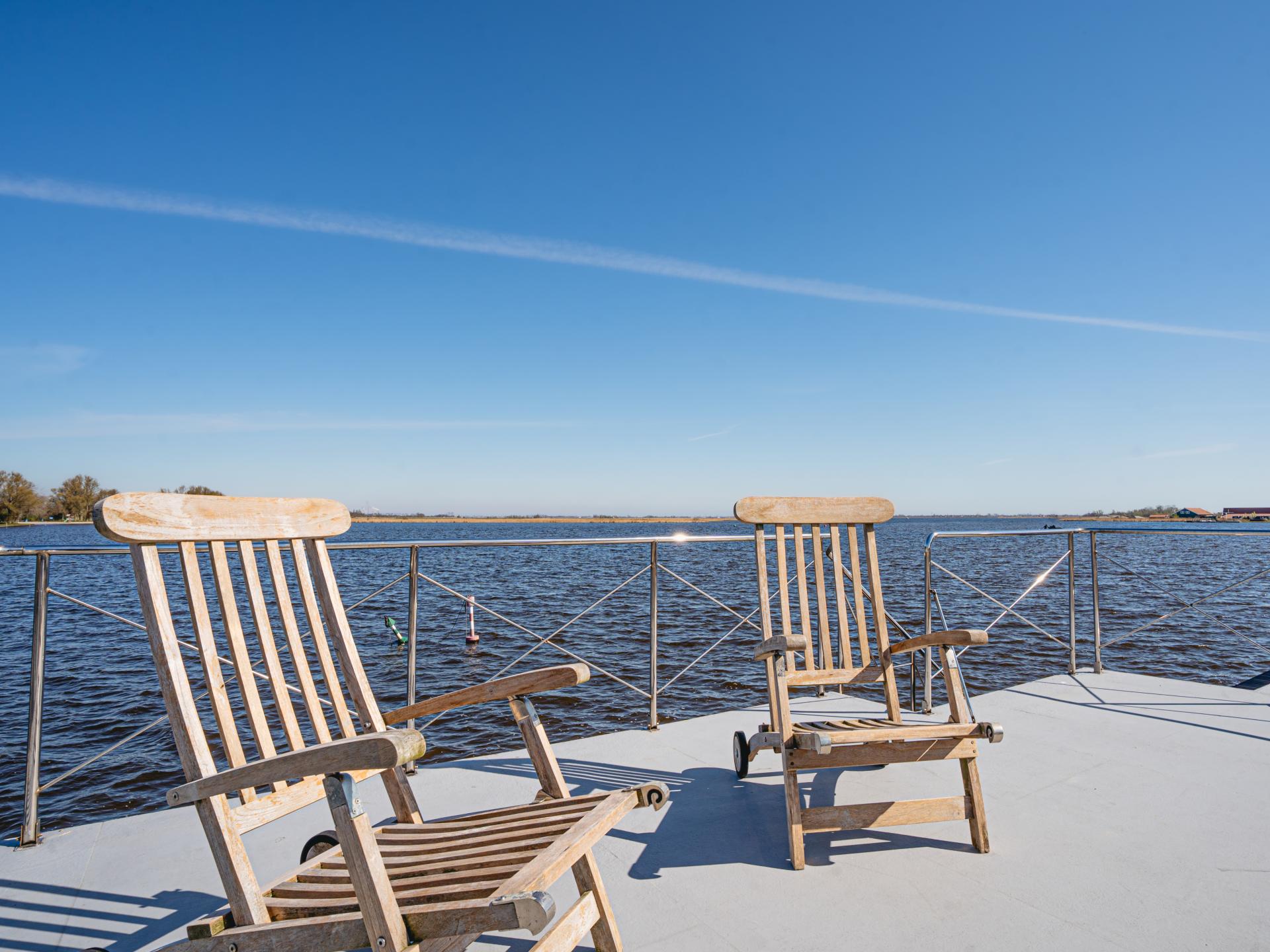 Unieke huisboot met panoramisch dakterras aan het Uitgeestermeer - foto 18