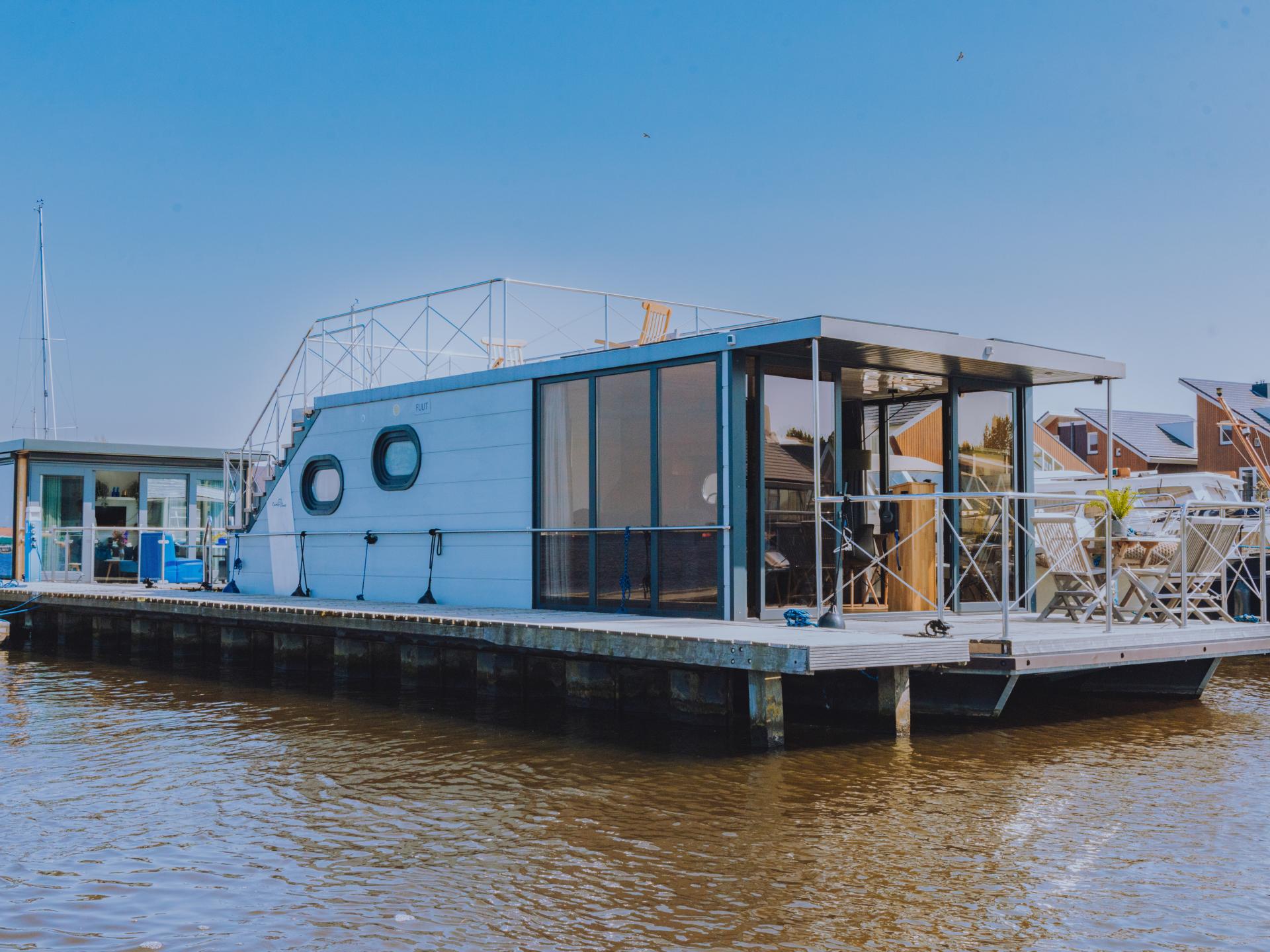 Unieke huisboot met panoramisch dakterras aan het Uitgeestermeer - foto 27
