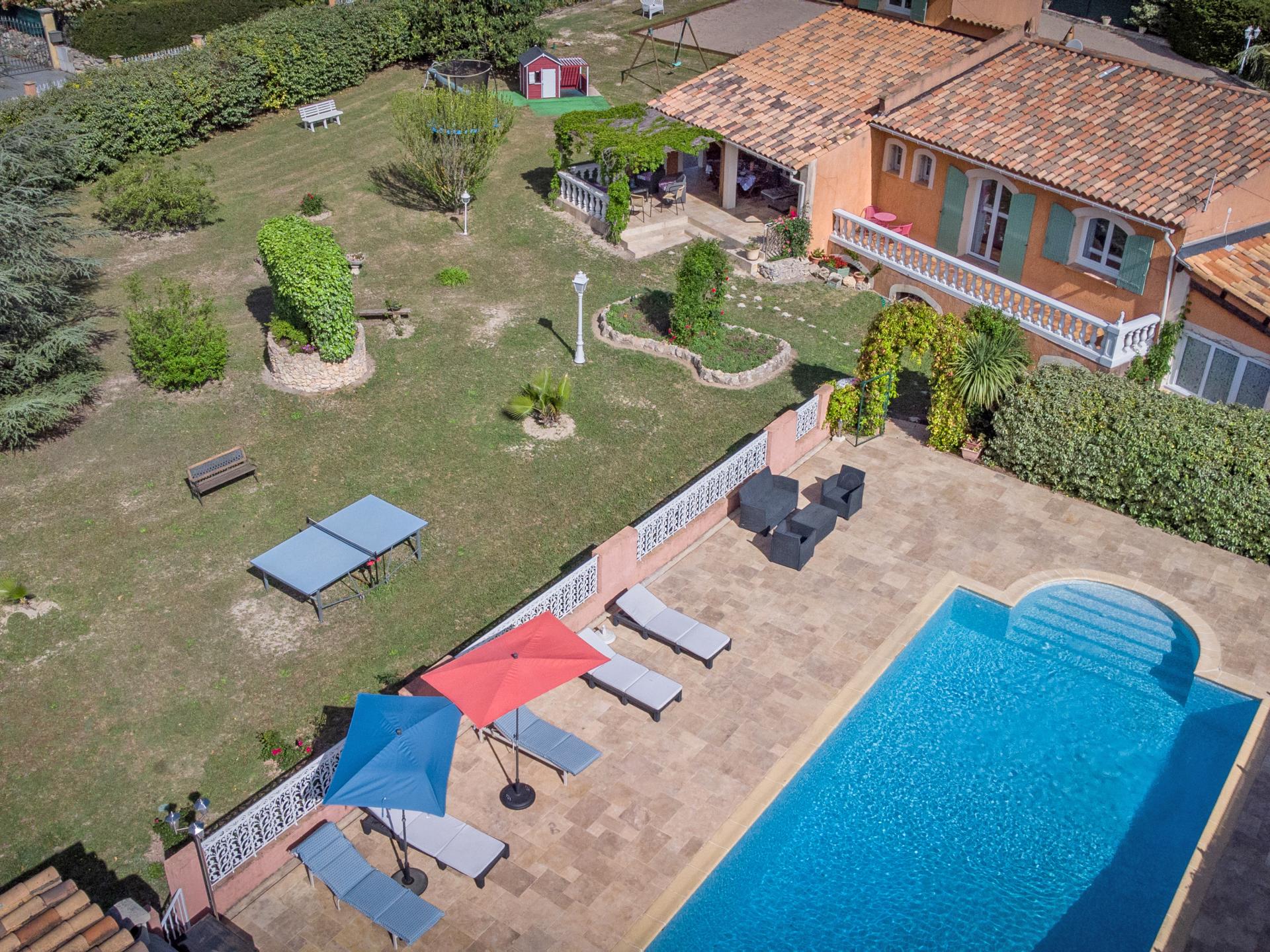 7-persoons vakantiehuis in Bagnols en Forêt met privézwembad - foto 10