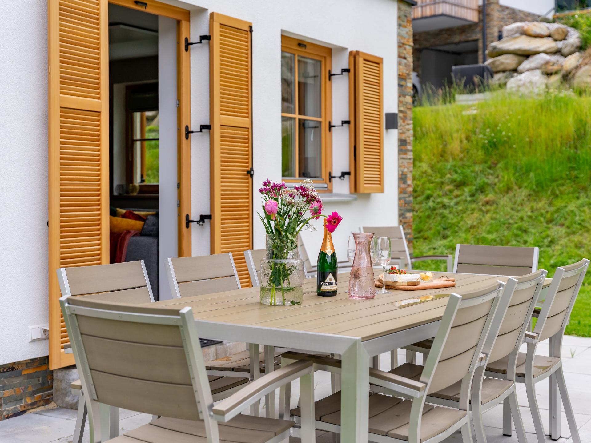 Luxe chalet voor 10 personen met sauna direct aan de piste in Donnersbachwald - foto 2