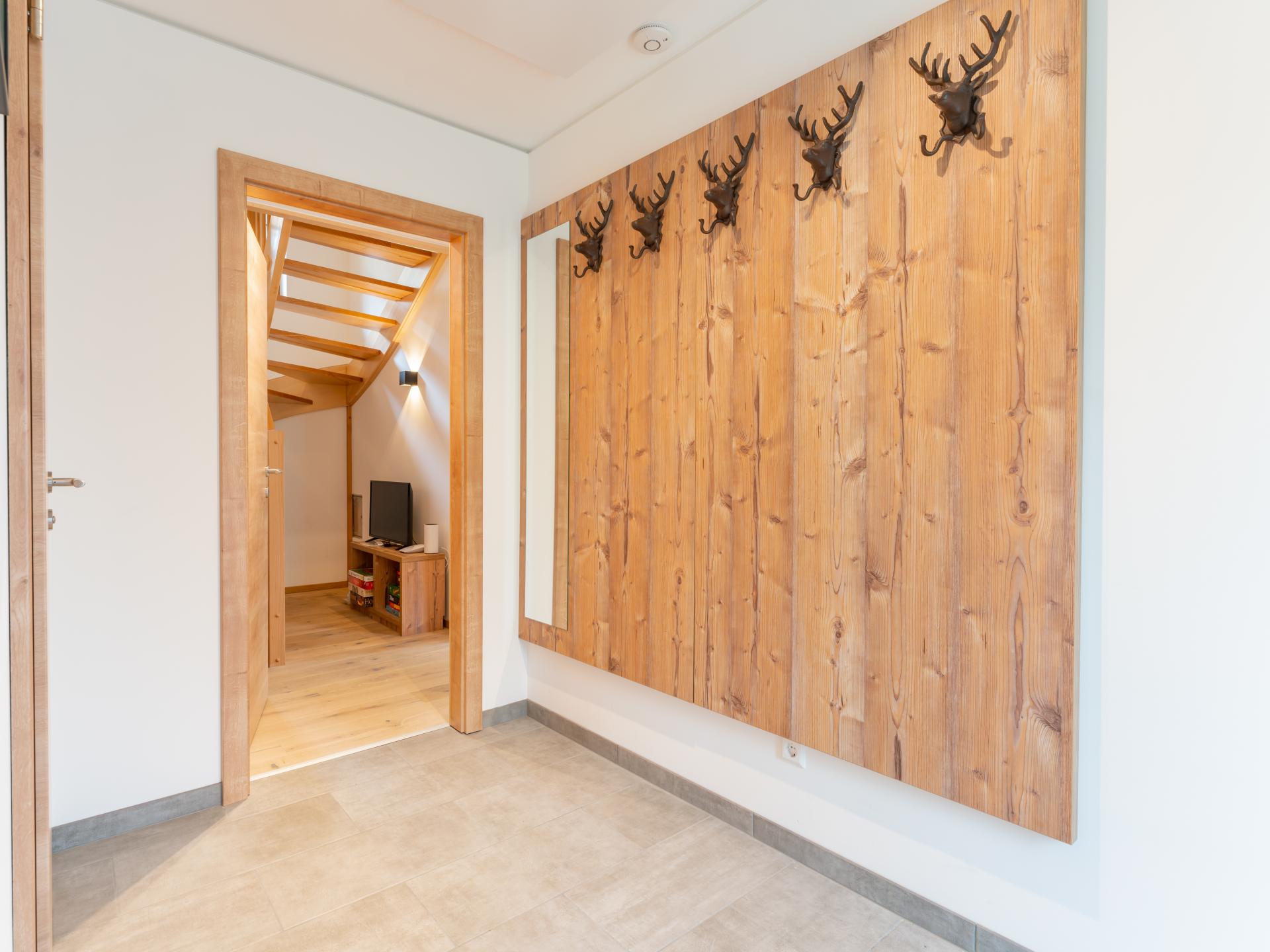 Luxe chalet voor 10 personen met sauna direct aan de piste in Donnersbachwald - foto 13