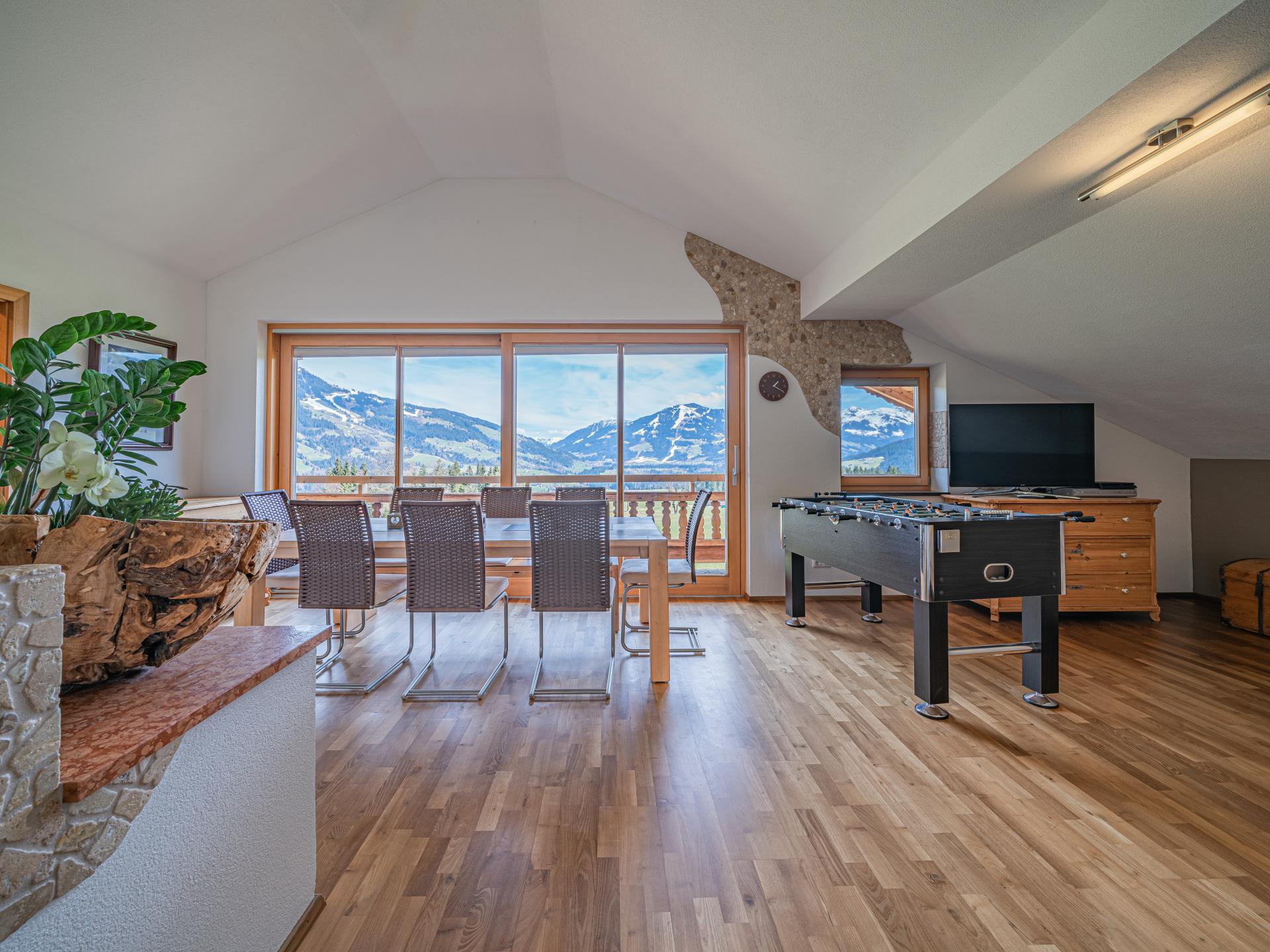 Ruim appartement op boerderij met panoramisch bergzicht in Hopfgarten - foto 13