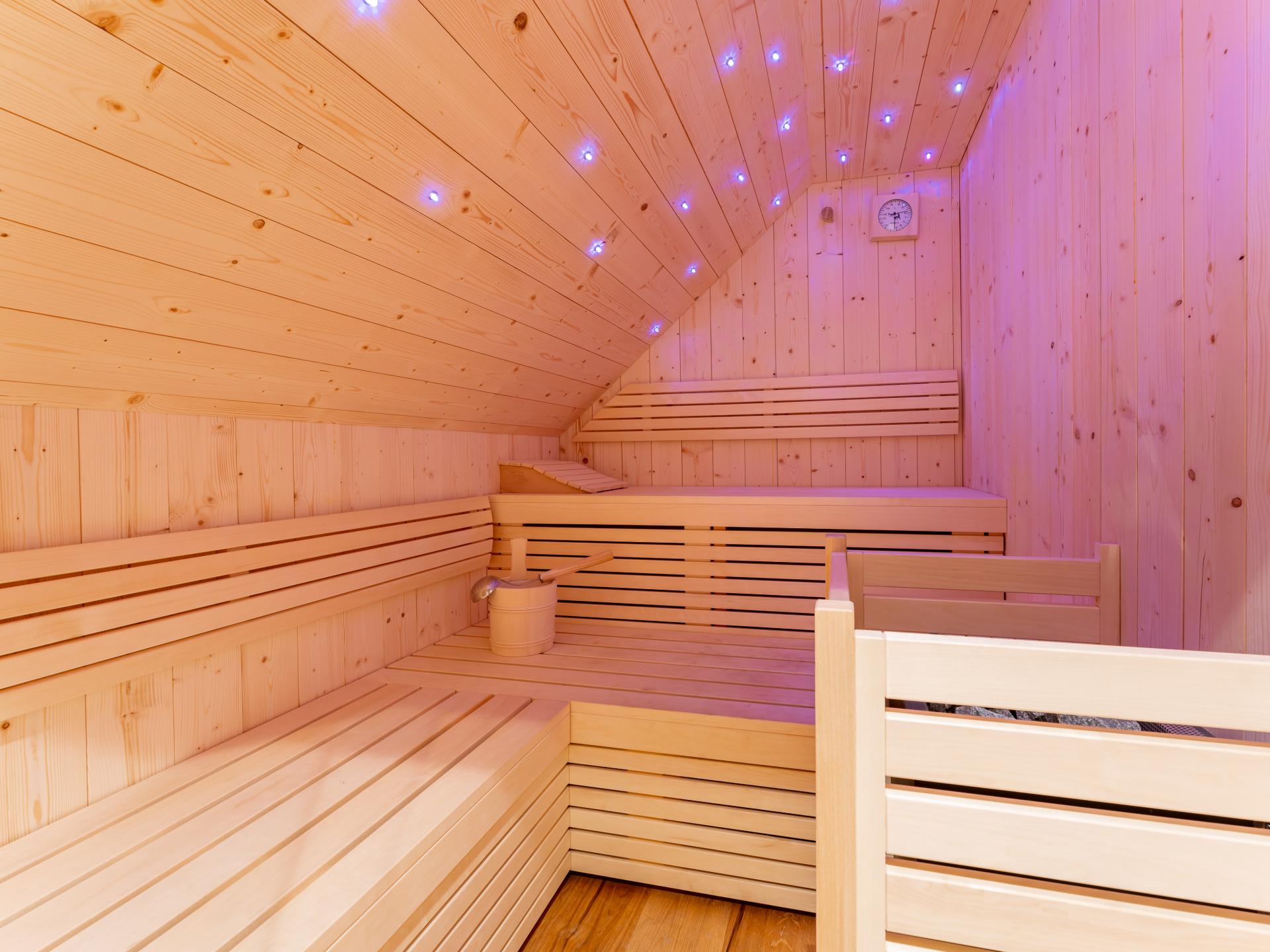 Luxe vrijstaand chalet met sauna aan de piste in Kreischberg - foto 13