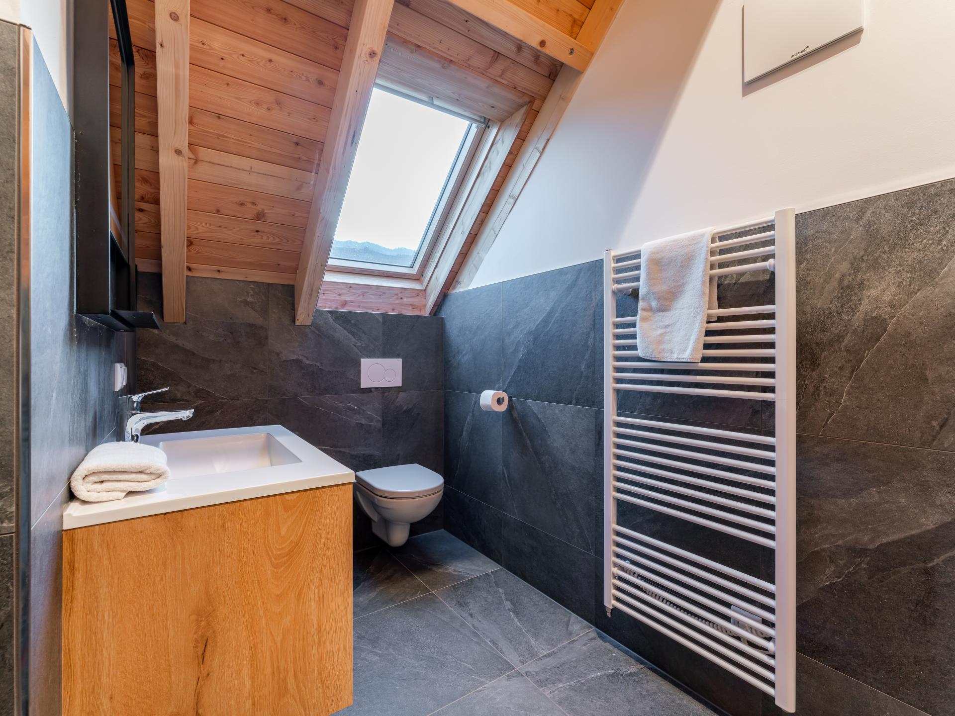 Luxe vrijstaand chalet met sauna aan de piste in Kreischberg - foto 21