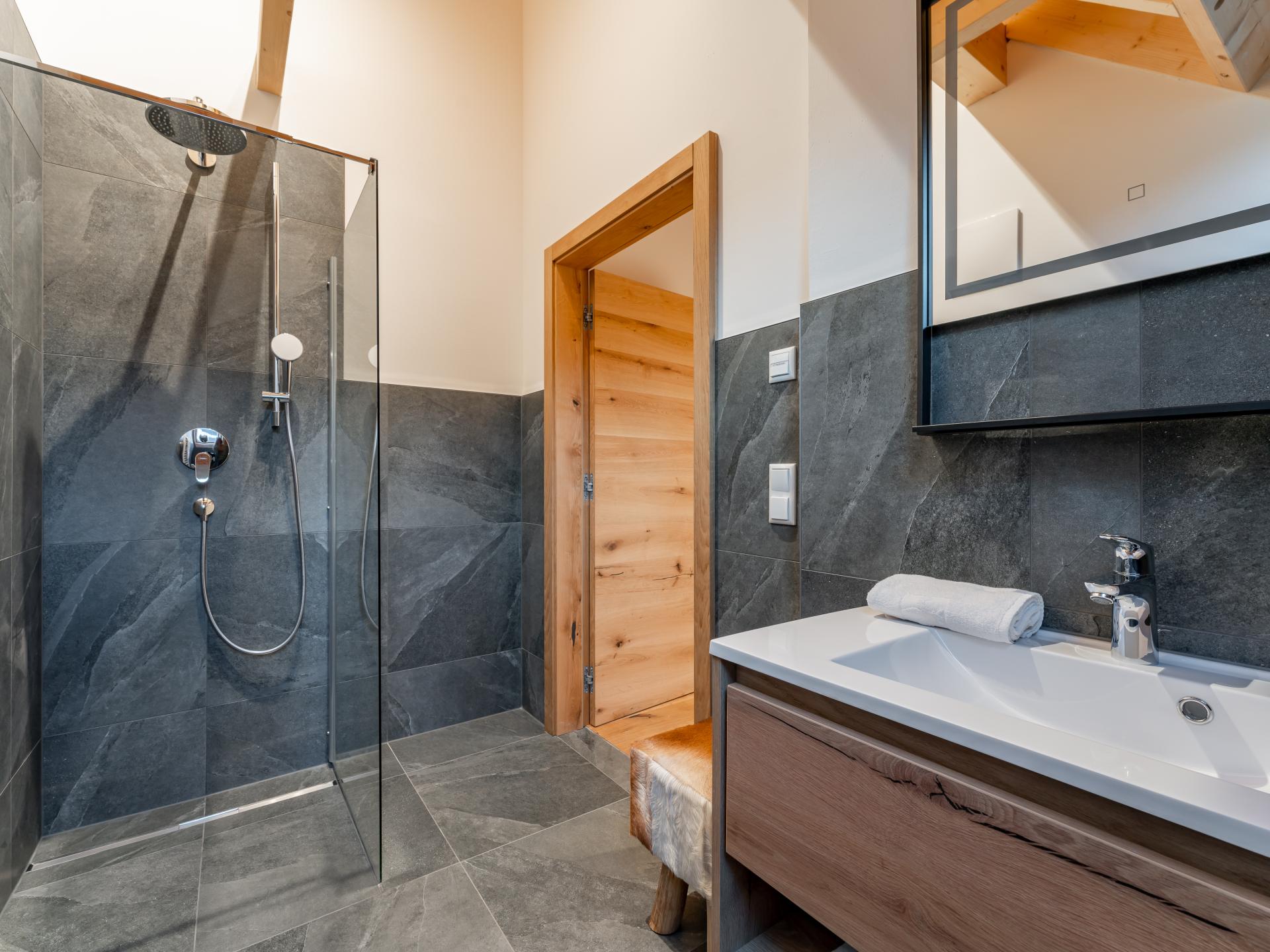 Luxe vrijstaand chalet met sauna aan de piste in Kreischberg - foto 22