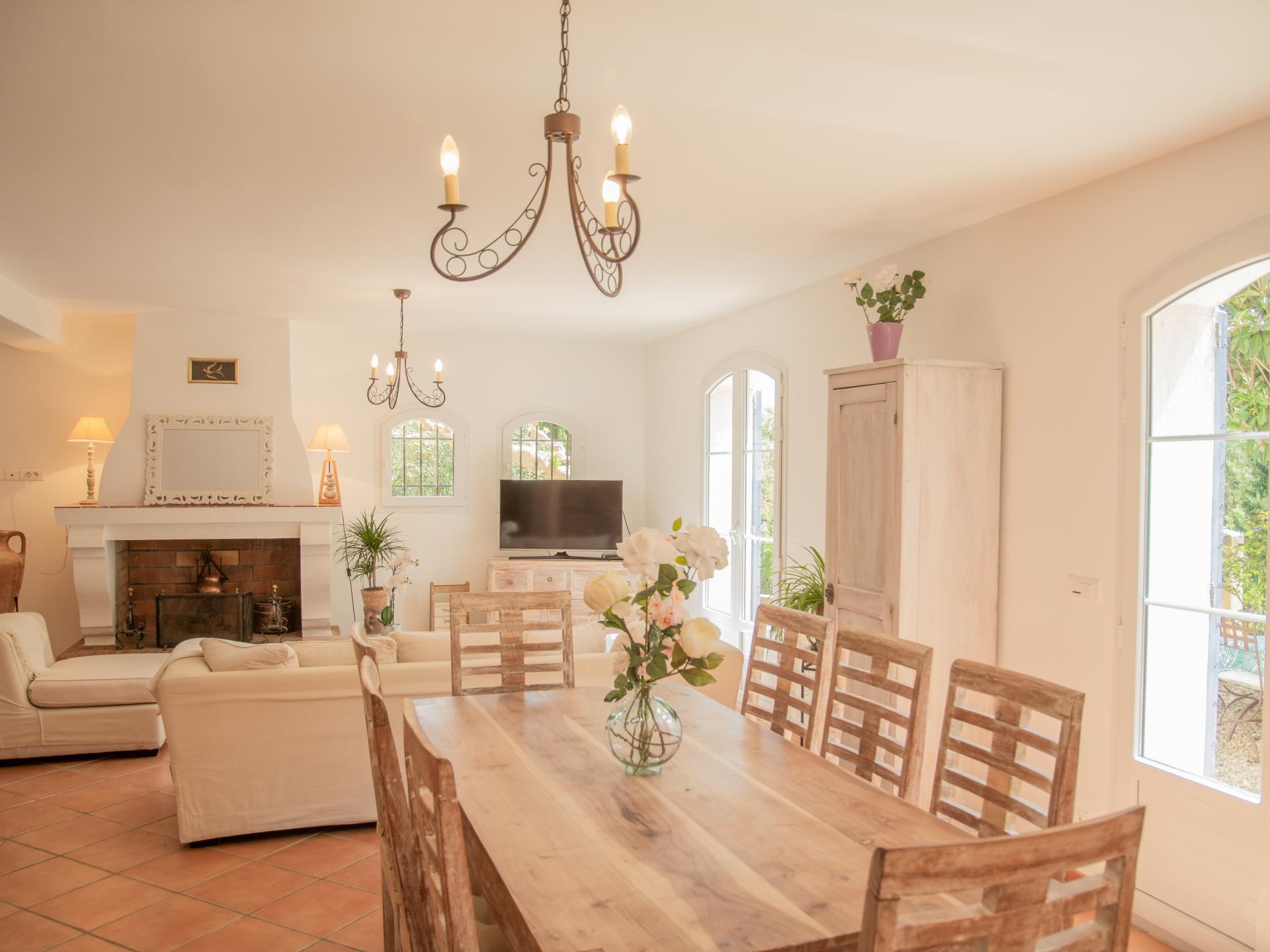 Ruime villa met privézwembad op 330m van het centrum van Cotignac - foto 19