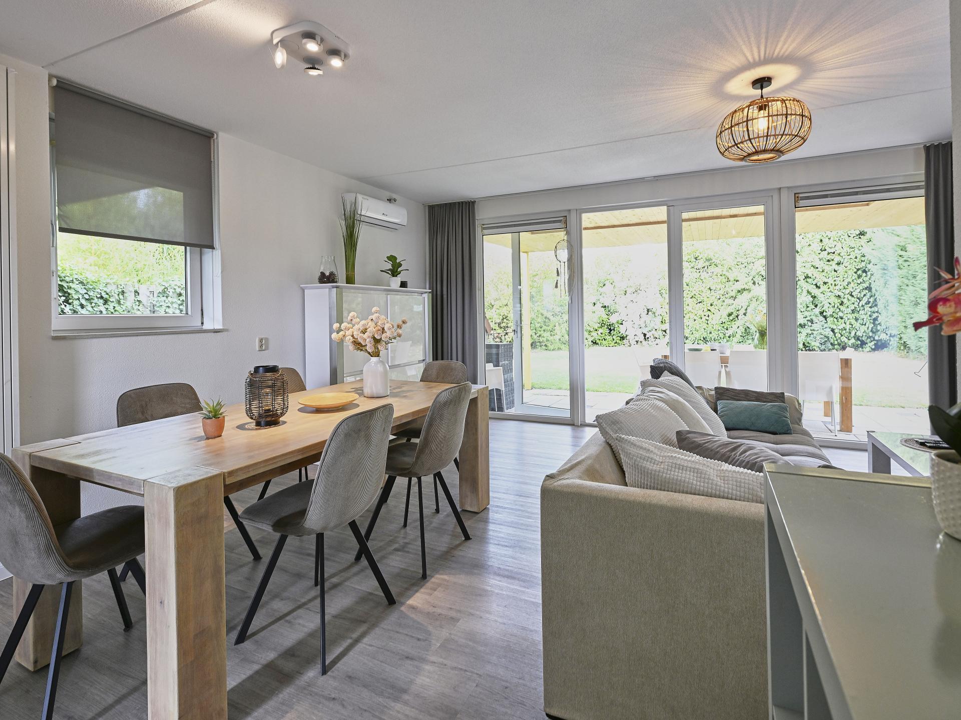 Knus vakantiehuis op vakantiepark aan de haven van Stevensweert - foto 6