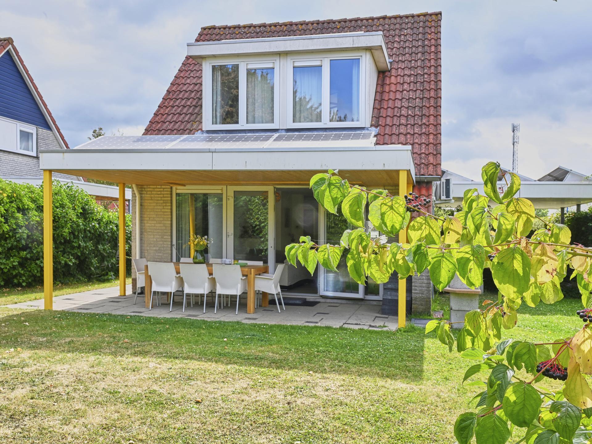 Knus vakantiehuis op vakantiepark aan de haven van Stevensweert - foto 31