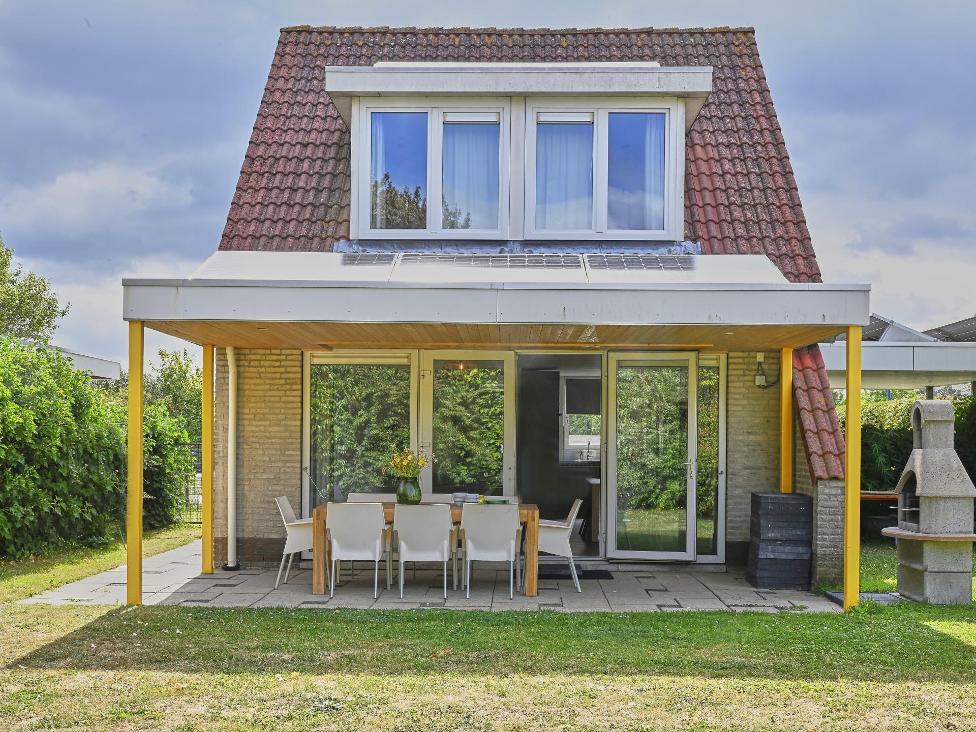 Knus vakantiehuis op vakantiepark aan de haven van Stevensweert - foto 37