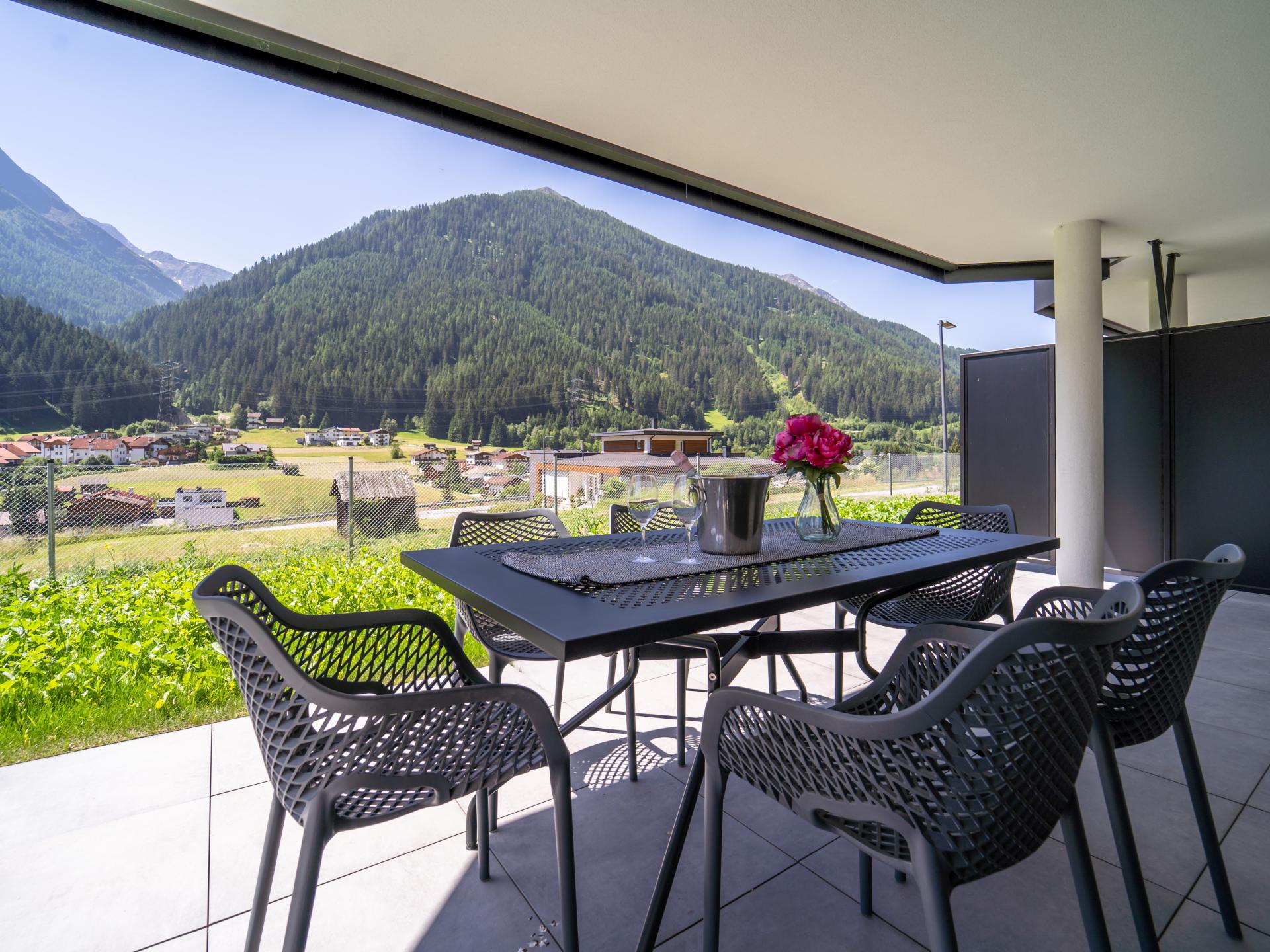 Aan de piste: Modern appartement in centrum Sankt Anton am Arlberg - foto 5