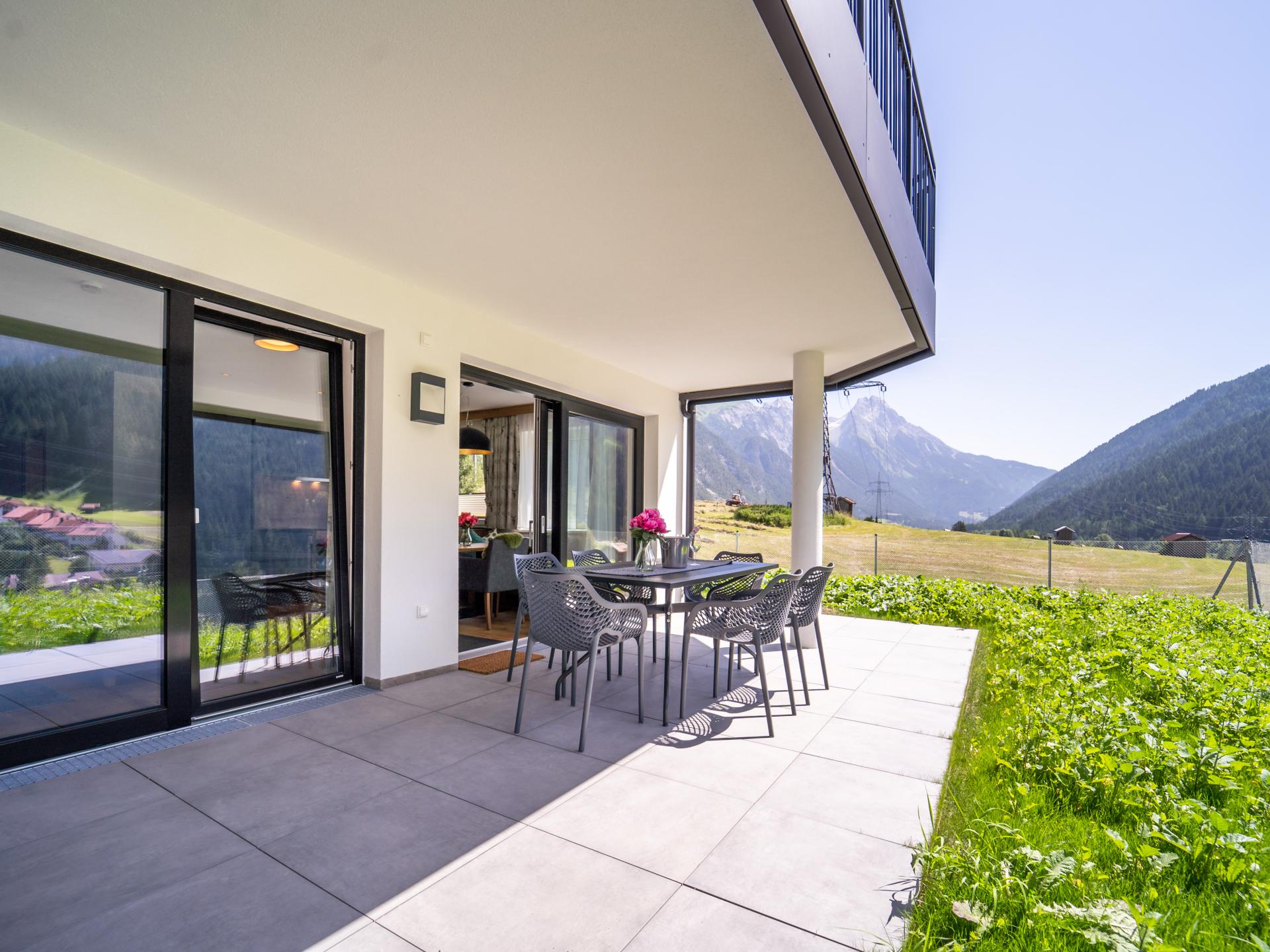 Aan de piste: Modern appartement in centrum Sankt Anton am Arlberg - foto 17