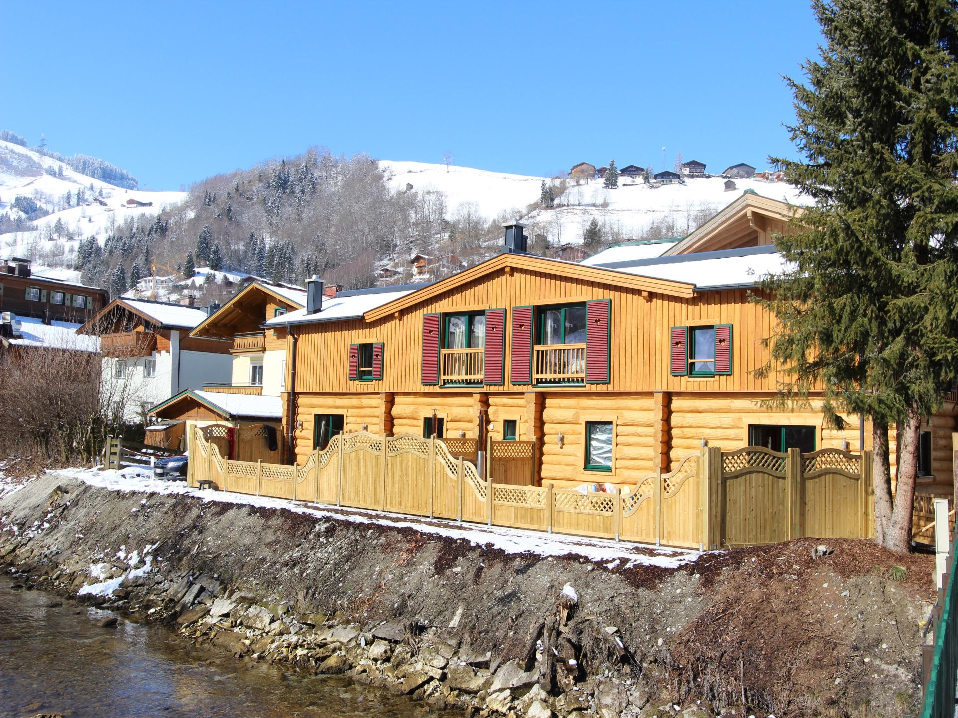 Authentieke blokhut midden in Kaprun, direct aan de piste voor 36 personen - foto 15