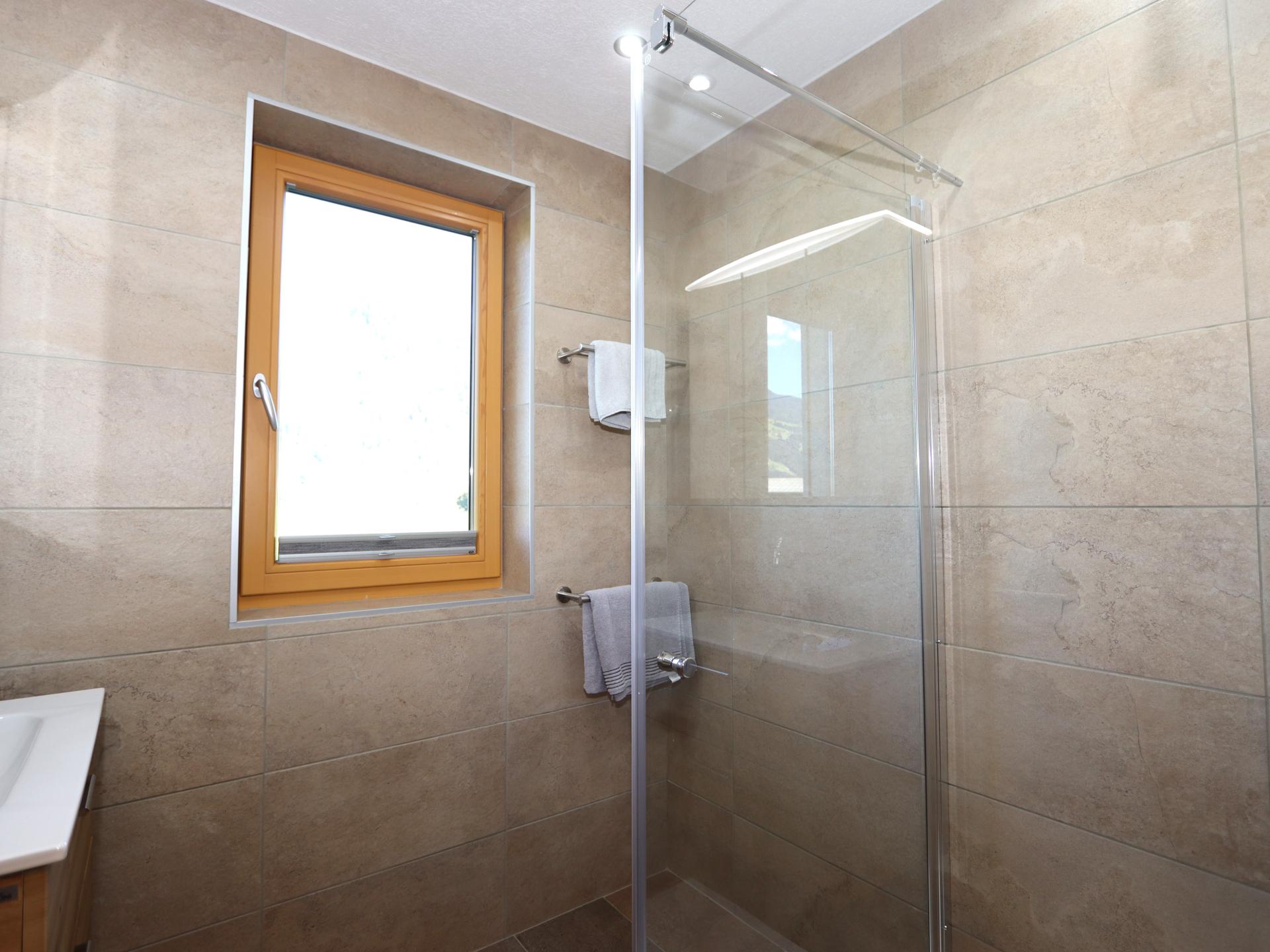 Licht appartement op de eerste verdieping met balkon, 100m van de skilift - foto 17