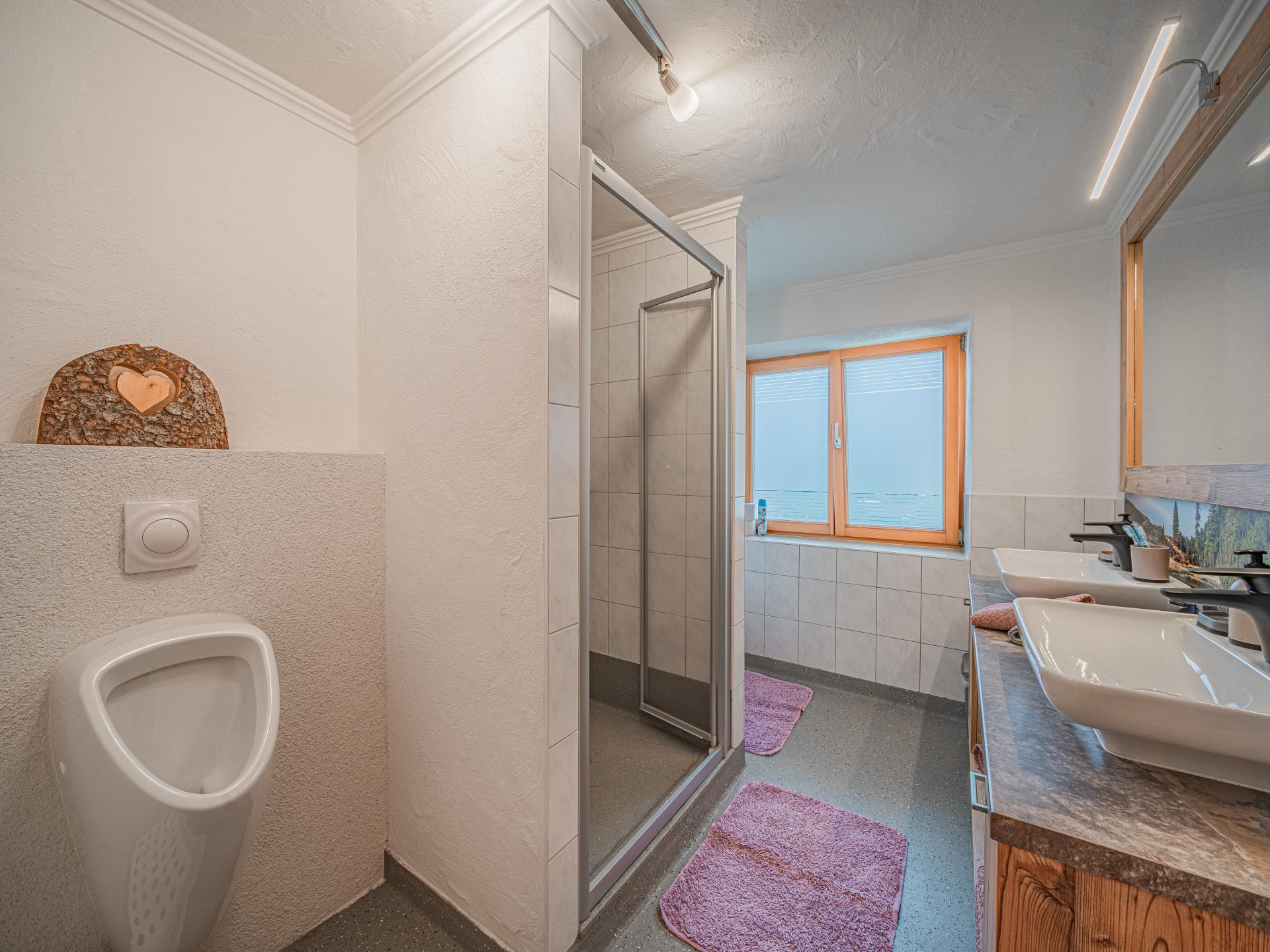 Centraal gelegen appartement aan de piste in Bramberg am Wildkogel - foto 11