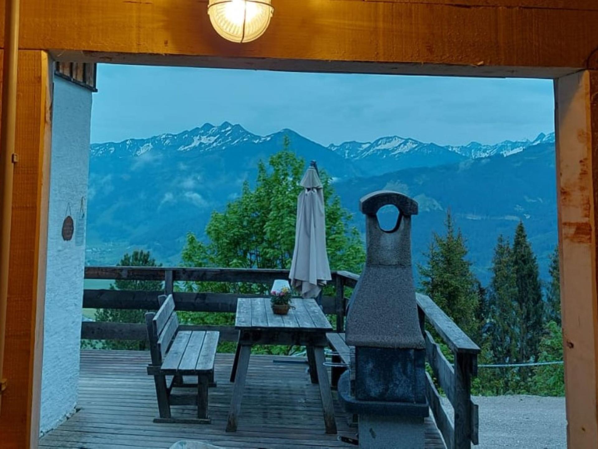 Vrijstaand chalet met sauna en panoramisch bergzicht in Piesendorf - foto 40