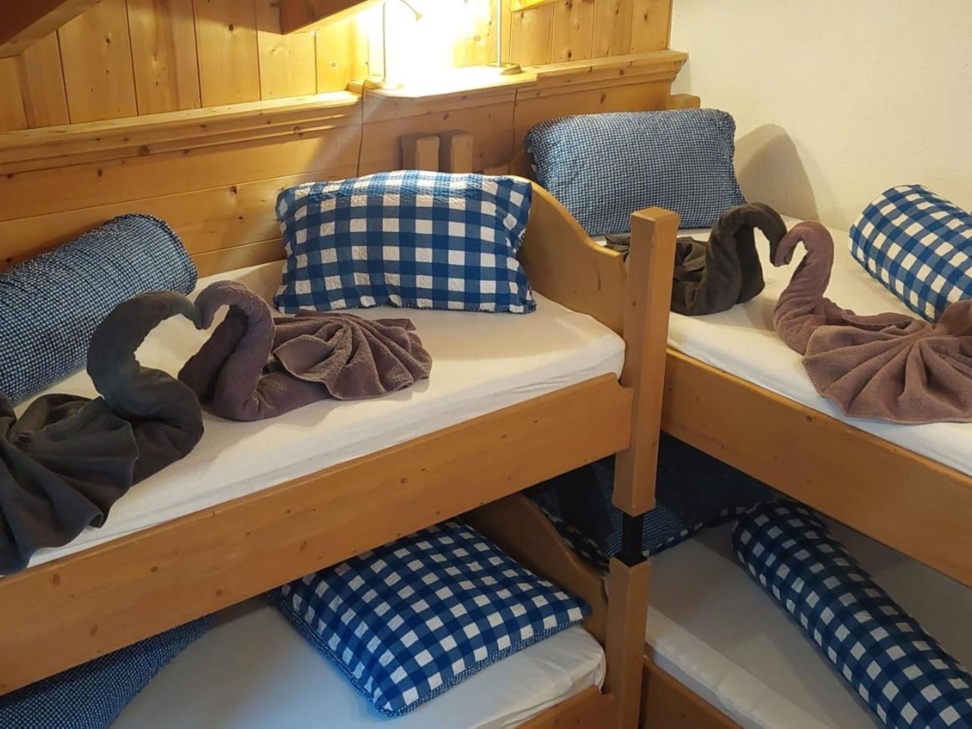 Vrijstaand chalet met sauna en panoramisch bergzicht in Piesendorf - foto 37