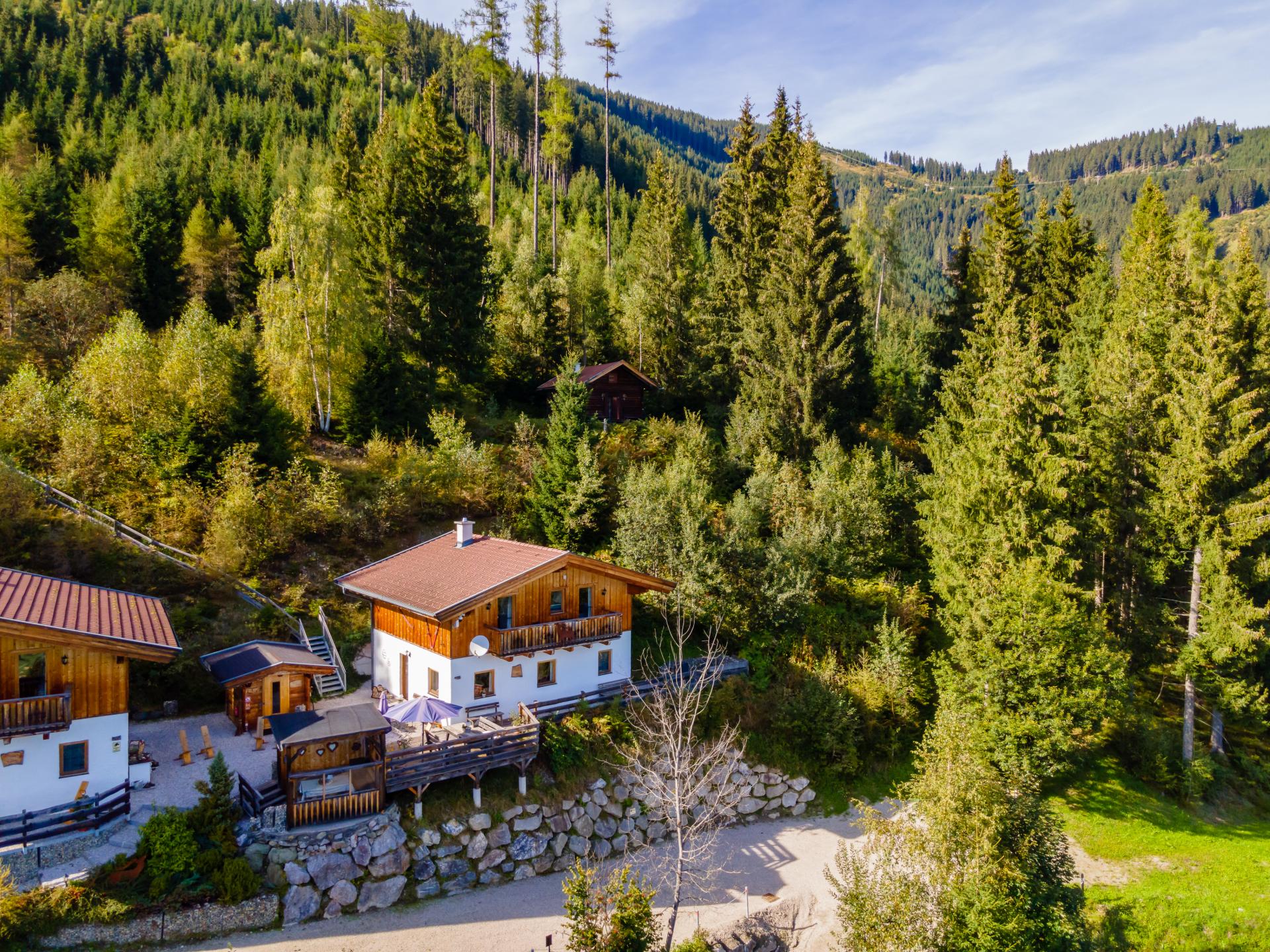 Vrijstaand chalet met sauna en panoramisch bergzicht in Piesendorf - foto 22