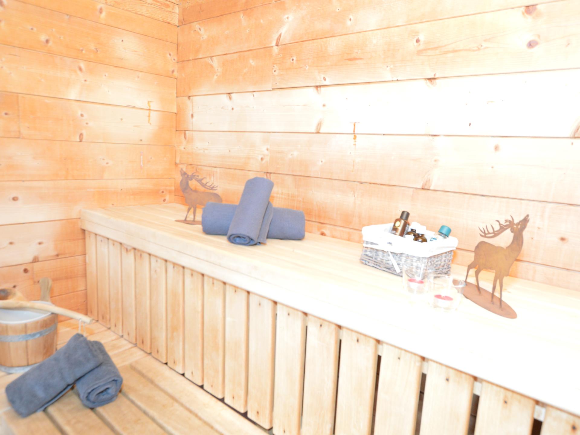 Vrijstaand chalet met sauna en panoramisch bergzicht in Piesendorf - foto 23