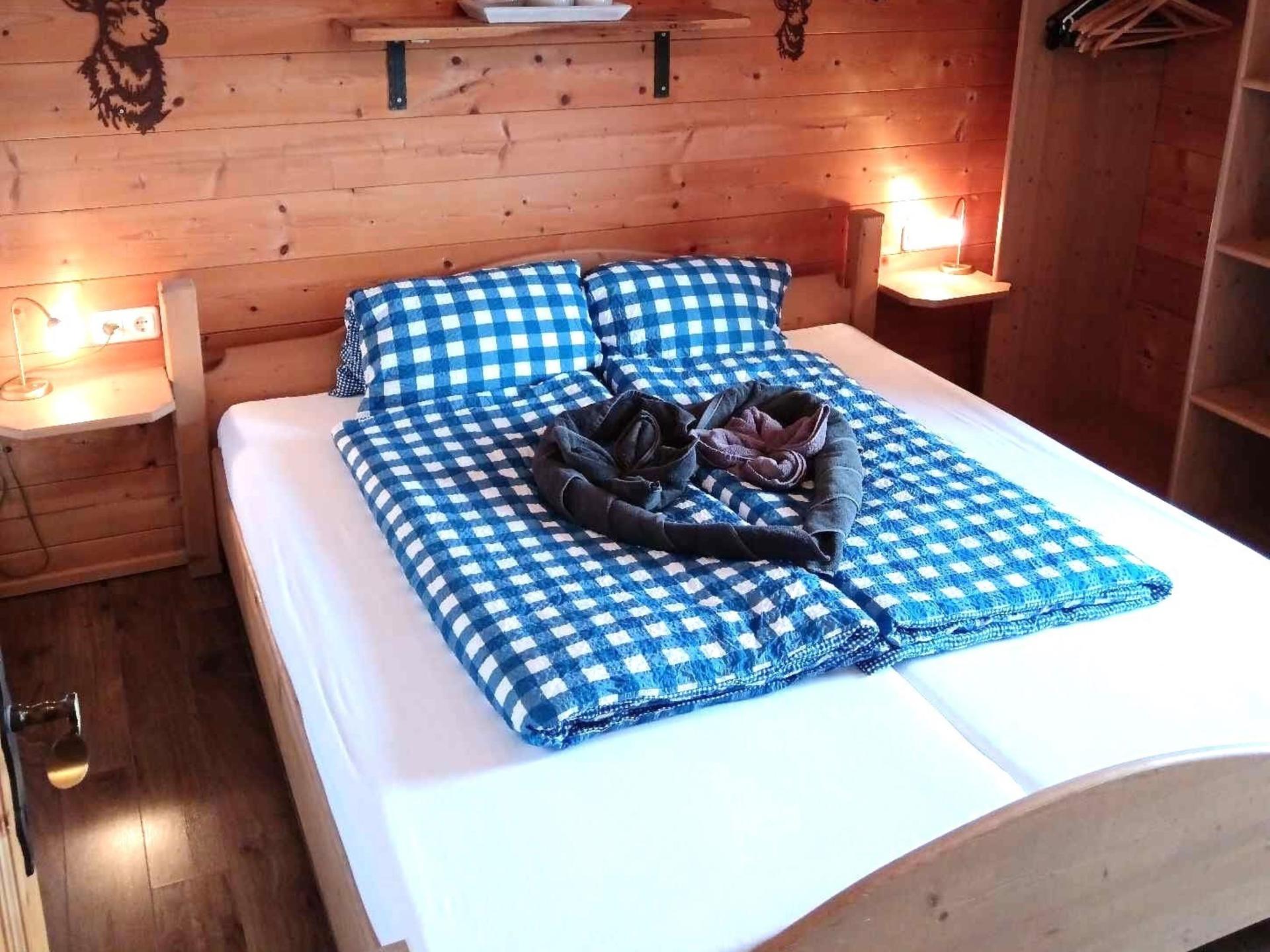 Vrijstaand chalet met sauna en panoramisch bergzicht in Piesendorf - foto 15