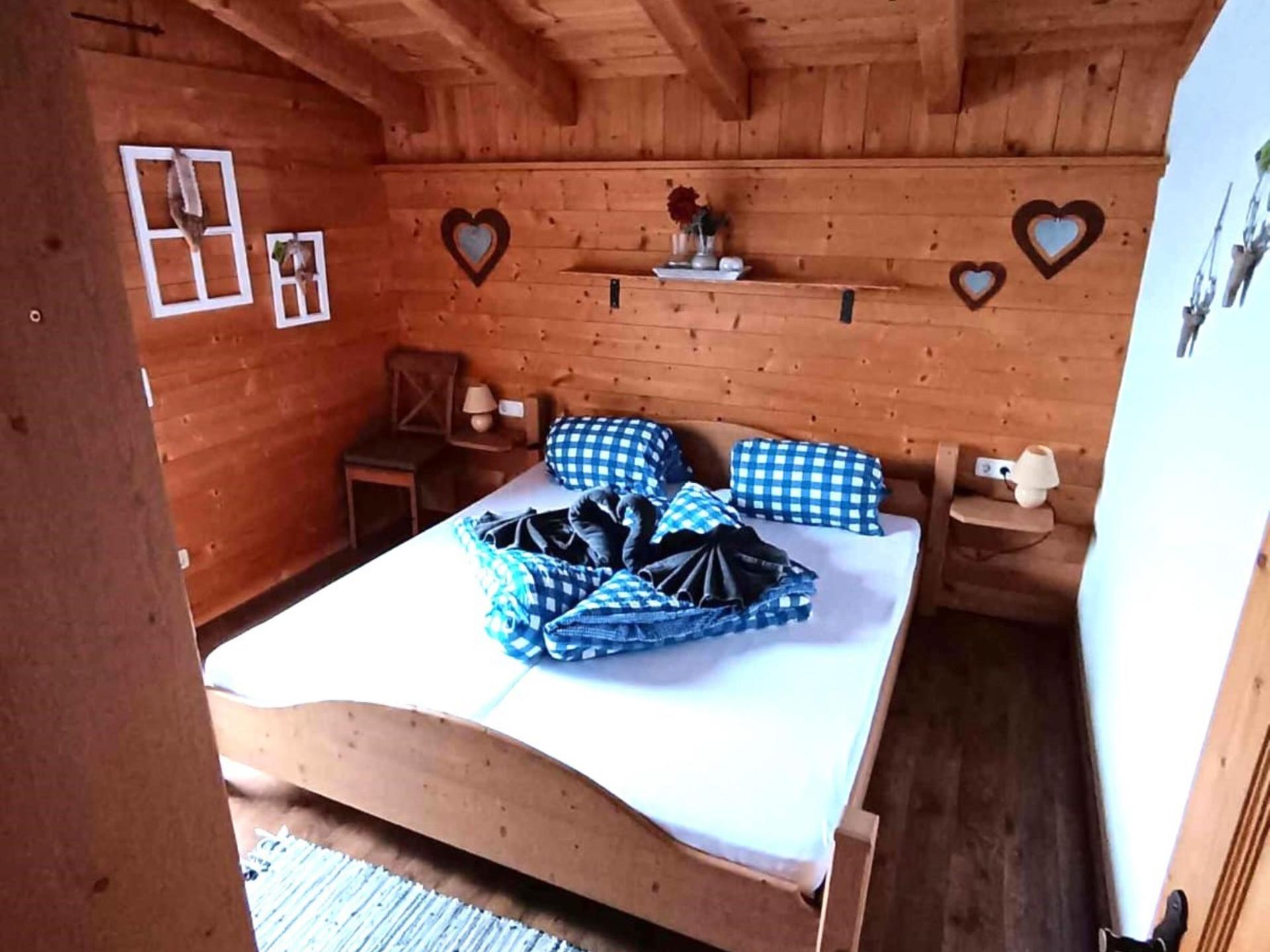 Vrijstaand chalet met sauna en panoramisch bergzicht in Piesendorf - foto 21