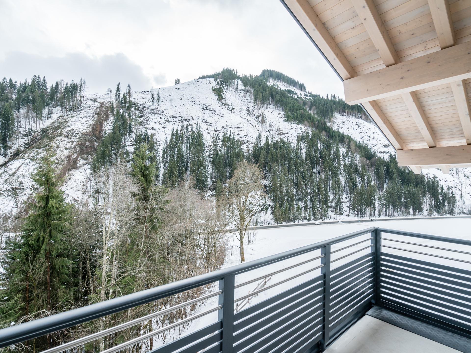 Licht penthouse met 3 suites, balkon en uitzicht op de bergen bij Saalbach - foto 32