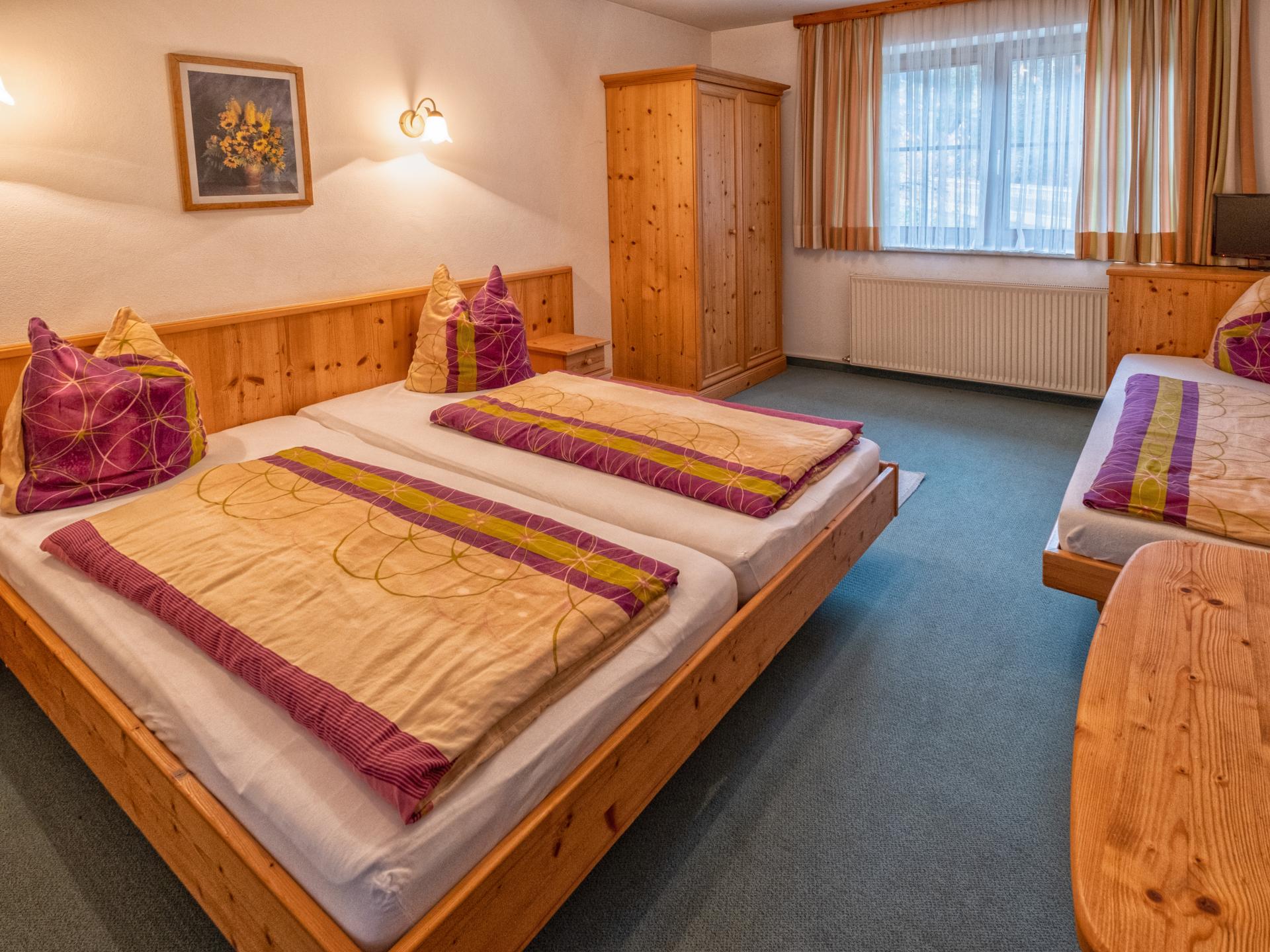 Authentiek Tirools pension voor 34 personen direct aan de piste in Brixen im Thale - foto 10