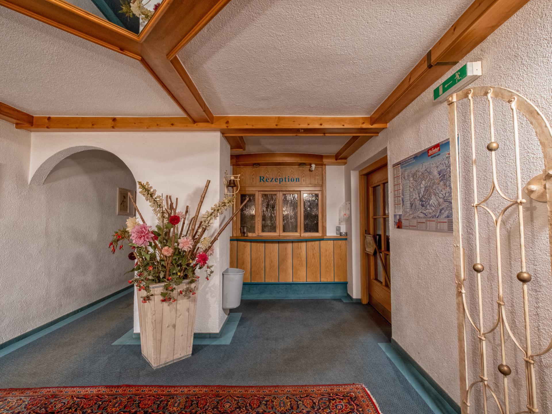 Authentiek Tirools pension voor 34 personen direct aan de piste in Brixen im Thale - foto 31