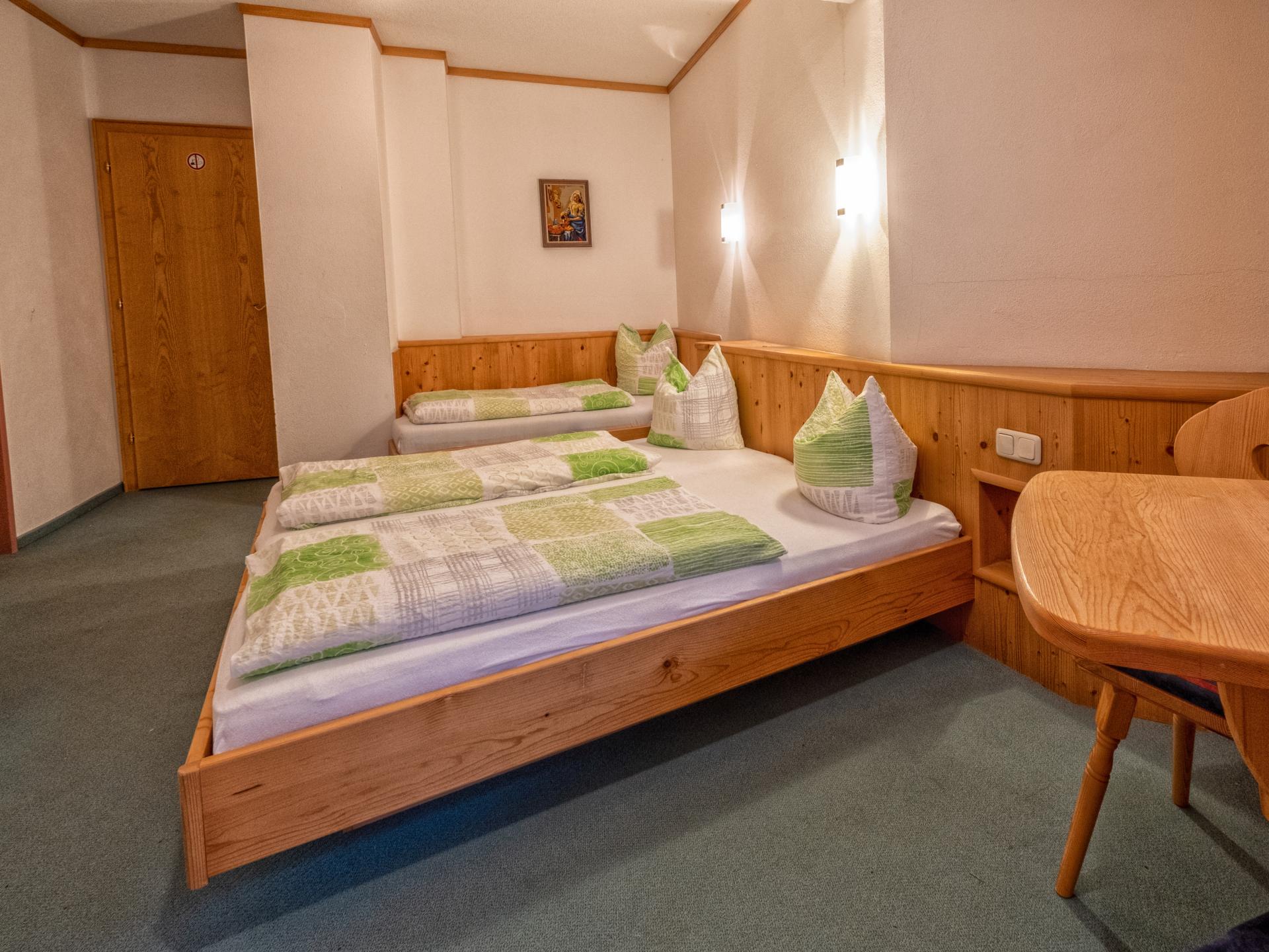 Authentiek Tirools pension voor 34 personen direct aan de piste in Brixen im Thale - foto 43