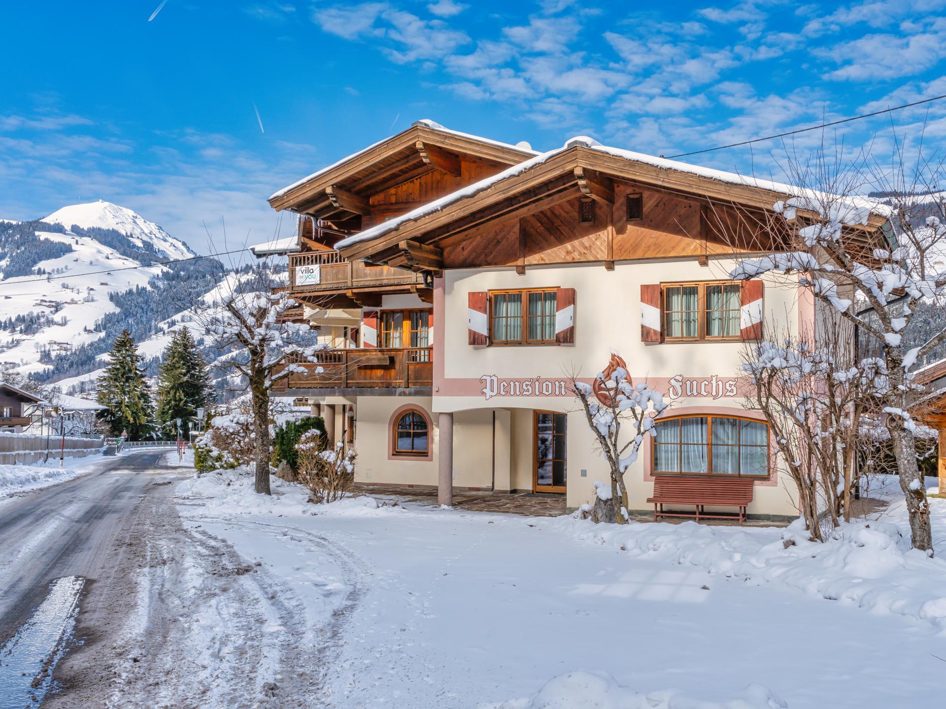 Authentiek Tirools pension voor 34 personen direct aan de piste in Brixen im Thale - foto 52