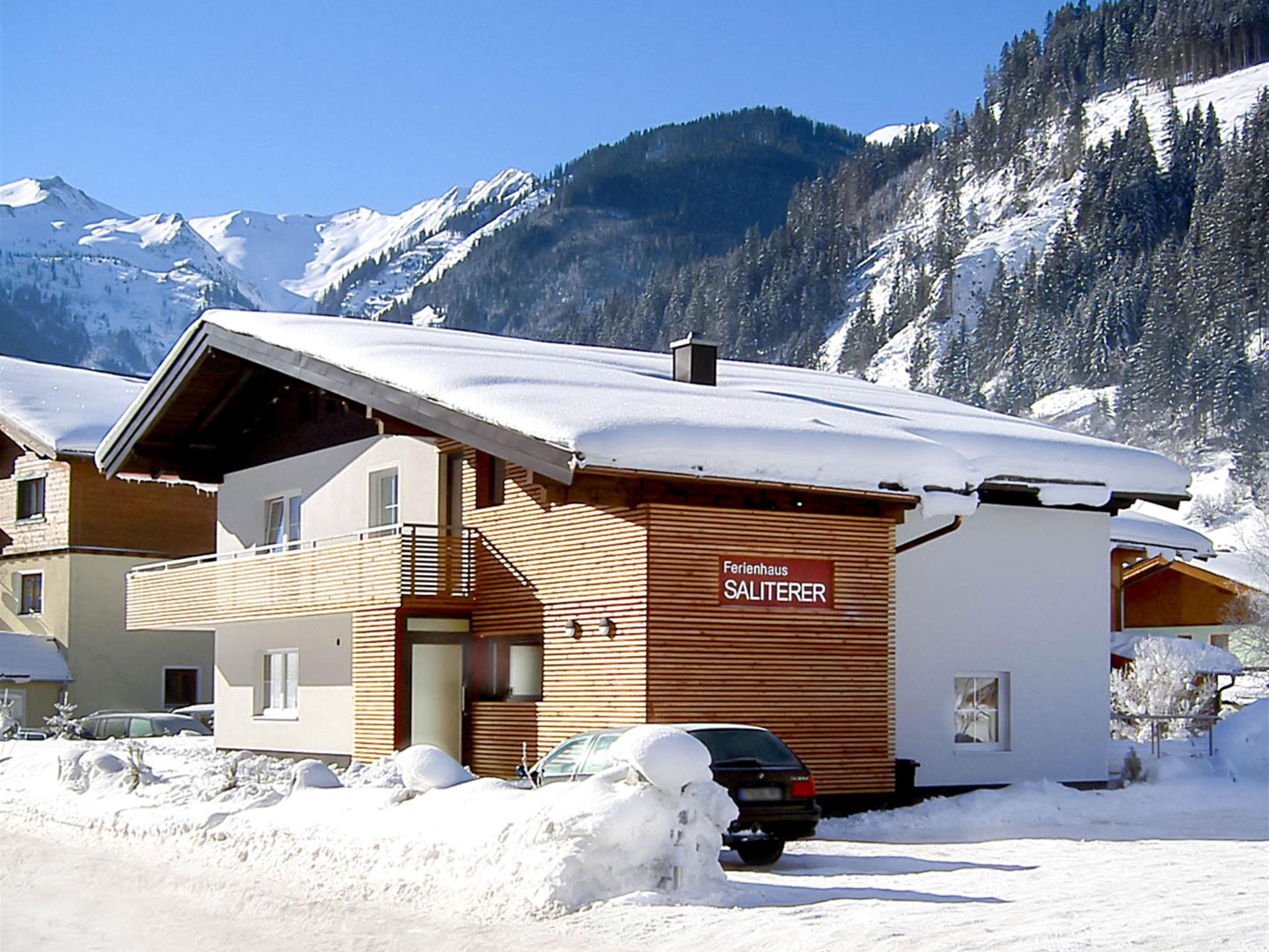 Ruim chalet voor 20 personen met sauna, direct aan de piste in Grossarl - foto 1