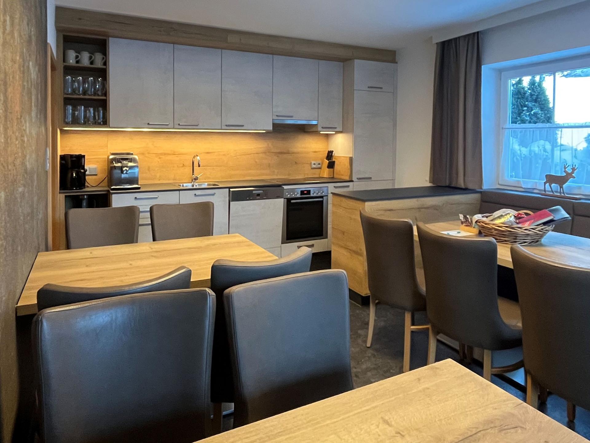 Ruim chalet voor 20 personen met sauna, direct aan de piste in Grossarl - foto 3