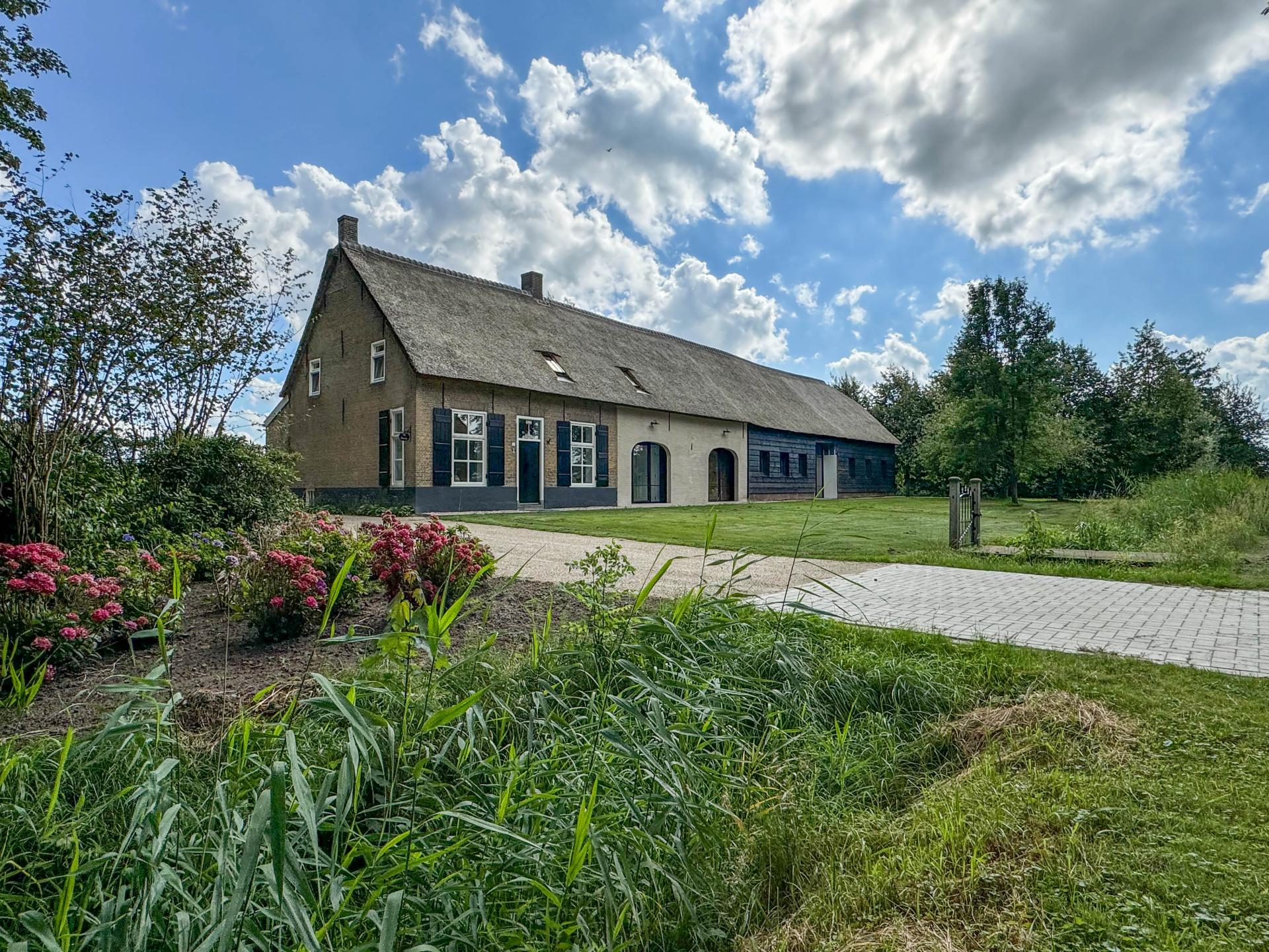 Monumentale hoeve met tuin: luxe vakantiehuis voor 10 personen bij Breda - foto 1