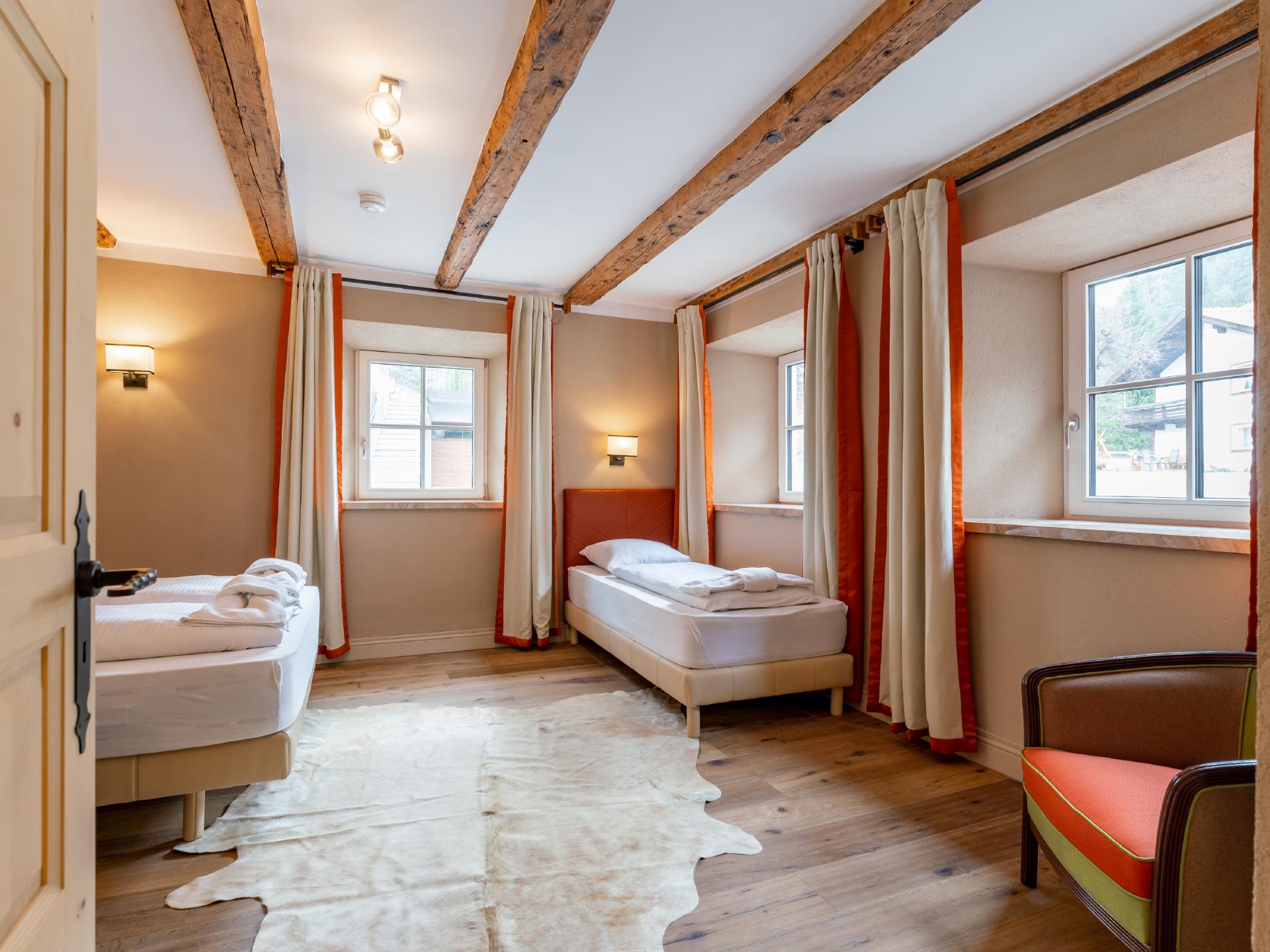 Artistiek groepshuis voor 26 personen met sauna, 150m van de piste - foto 19