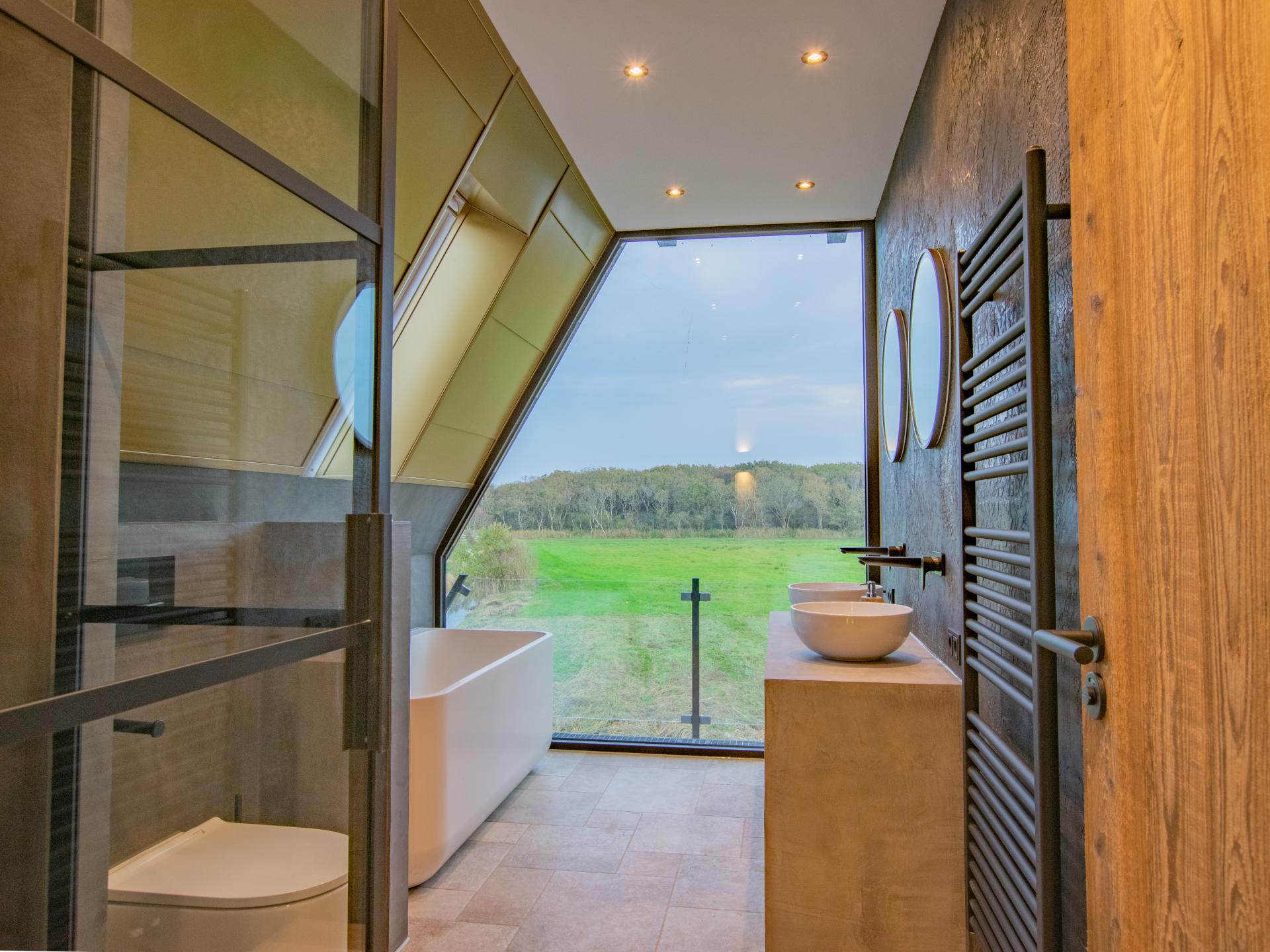 Unieke villa met panoramisch uitzicht, op steenworp afstand van zee - foto 22