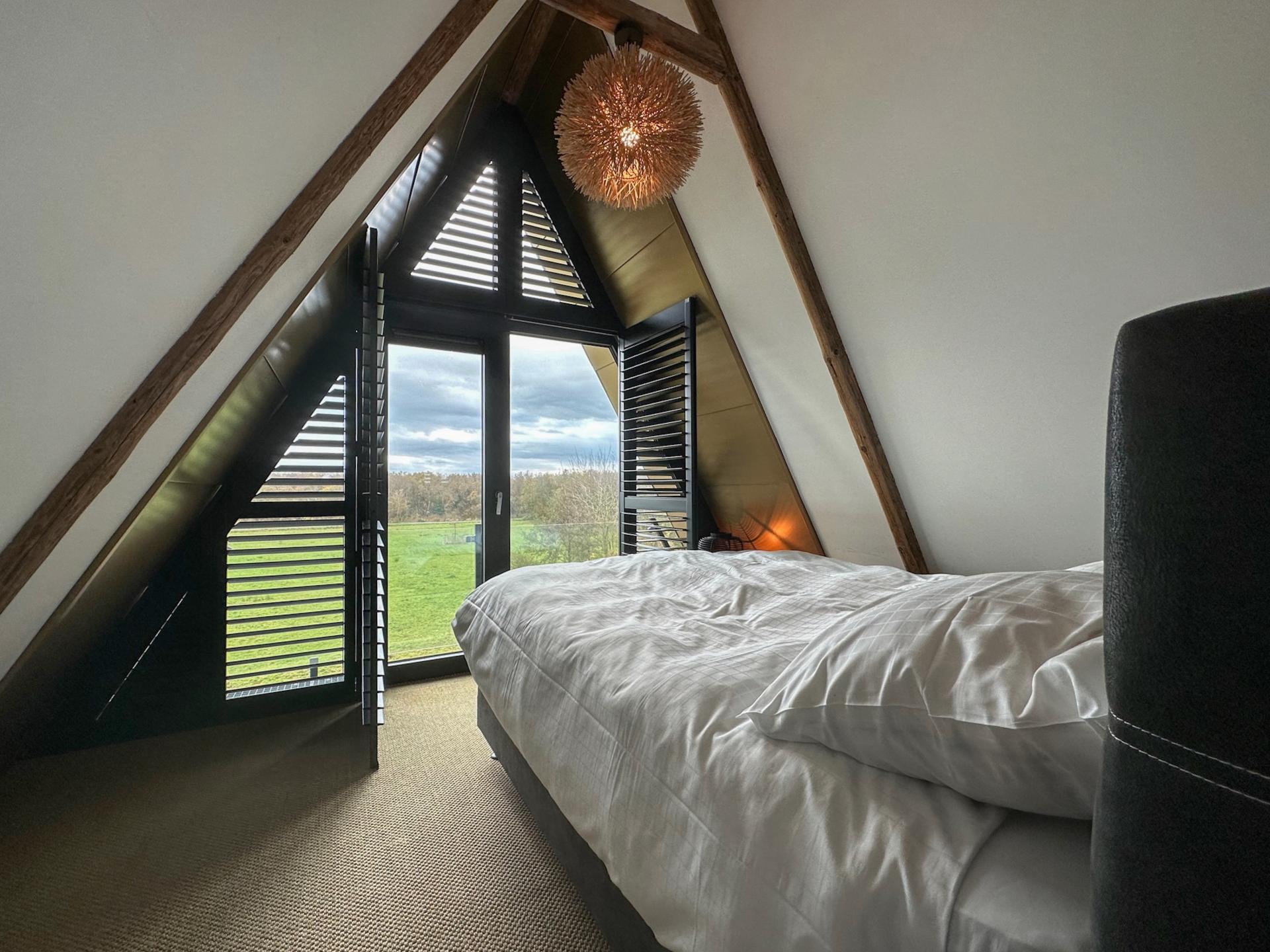 Unieke villa met panoramisch uitzicht, op steenworp afstand van zee - foto 28