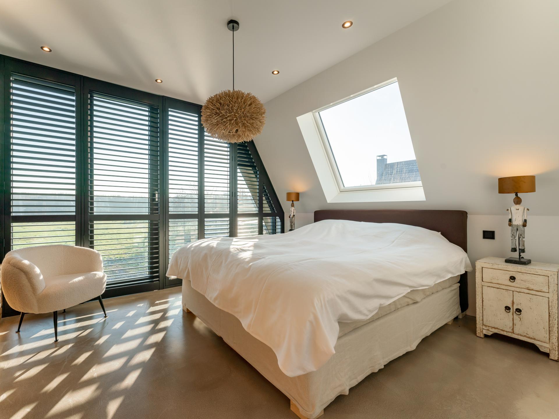 Unieke villa met panoramisch uitzicht, op steenworp afstand van zee - foto 25