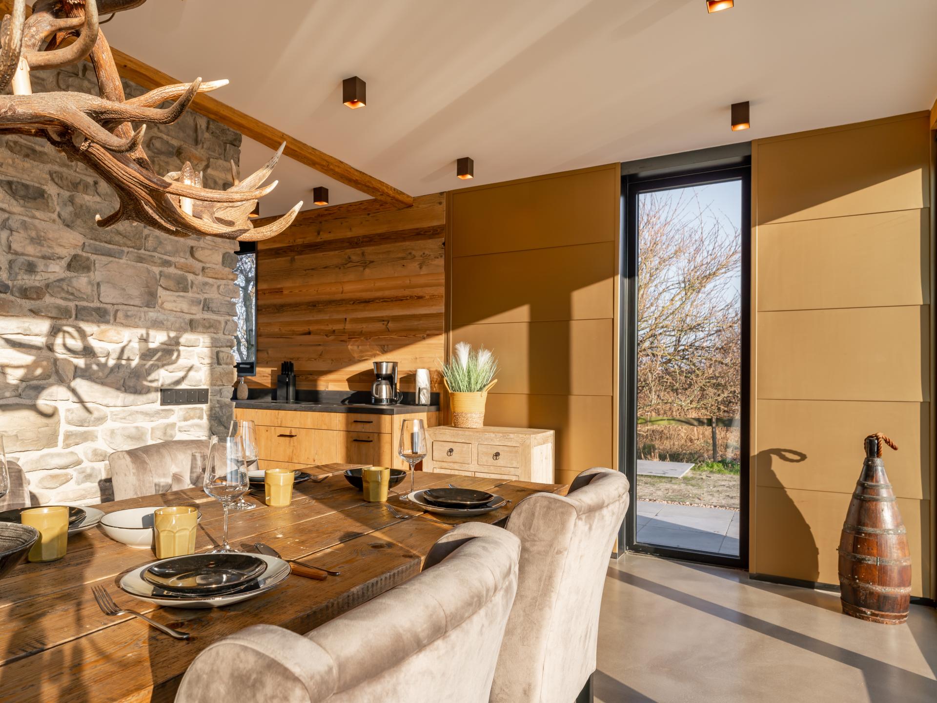Unieke villa met panoramisch uitzicht, op steenworp afstand van zee - foto 15