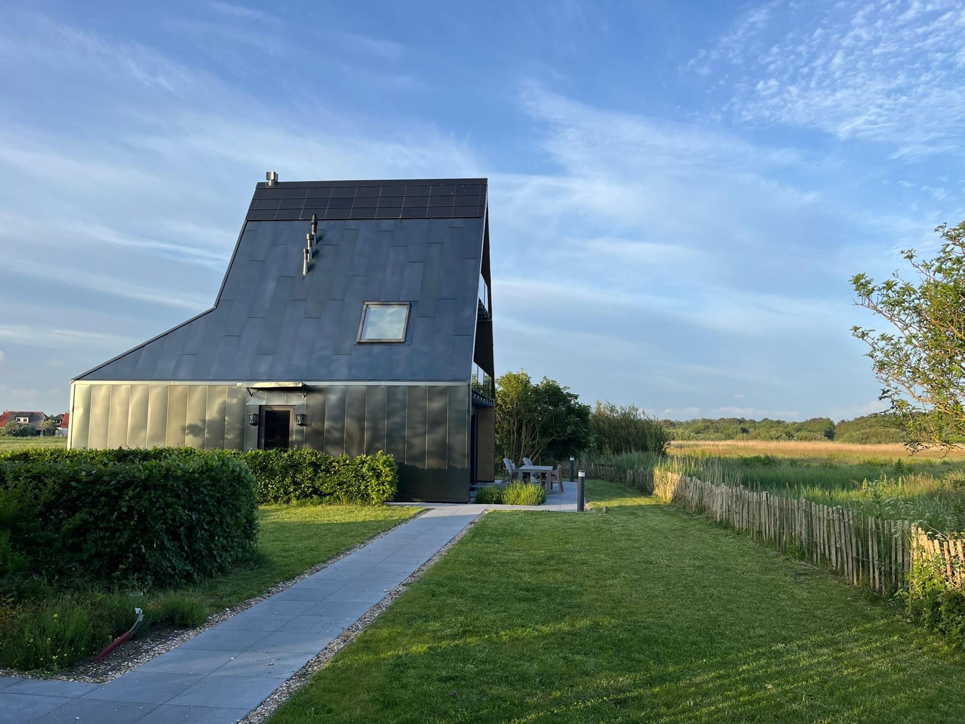 Unieke villa met panoramisch uitzicht, op steenworp afstand van zee - foto 3