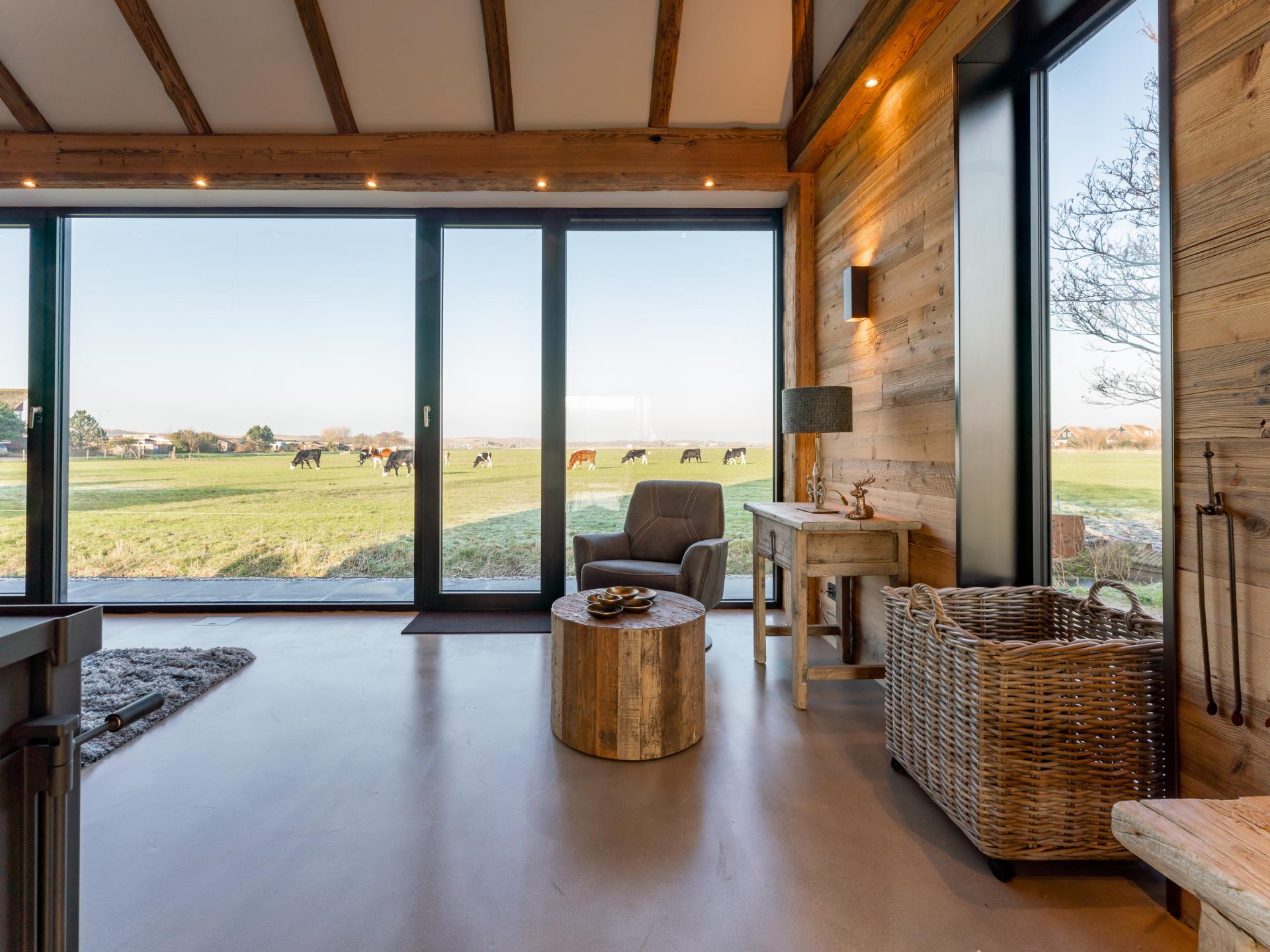 Unieke villa met panoramisch uitzicht, op steenworp afstand van zee - foto 9