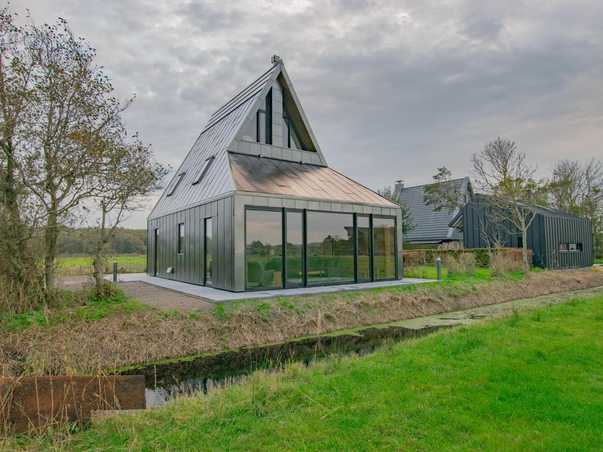 Unieke villa met panoramisch uitzicht, op steenworp afstand van zee - foto 34