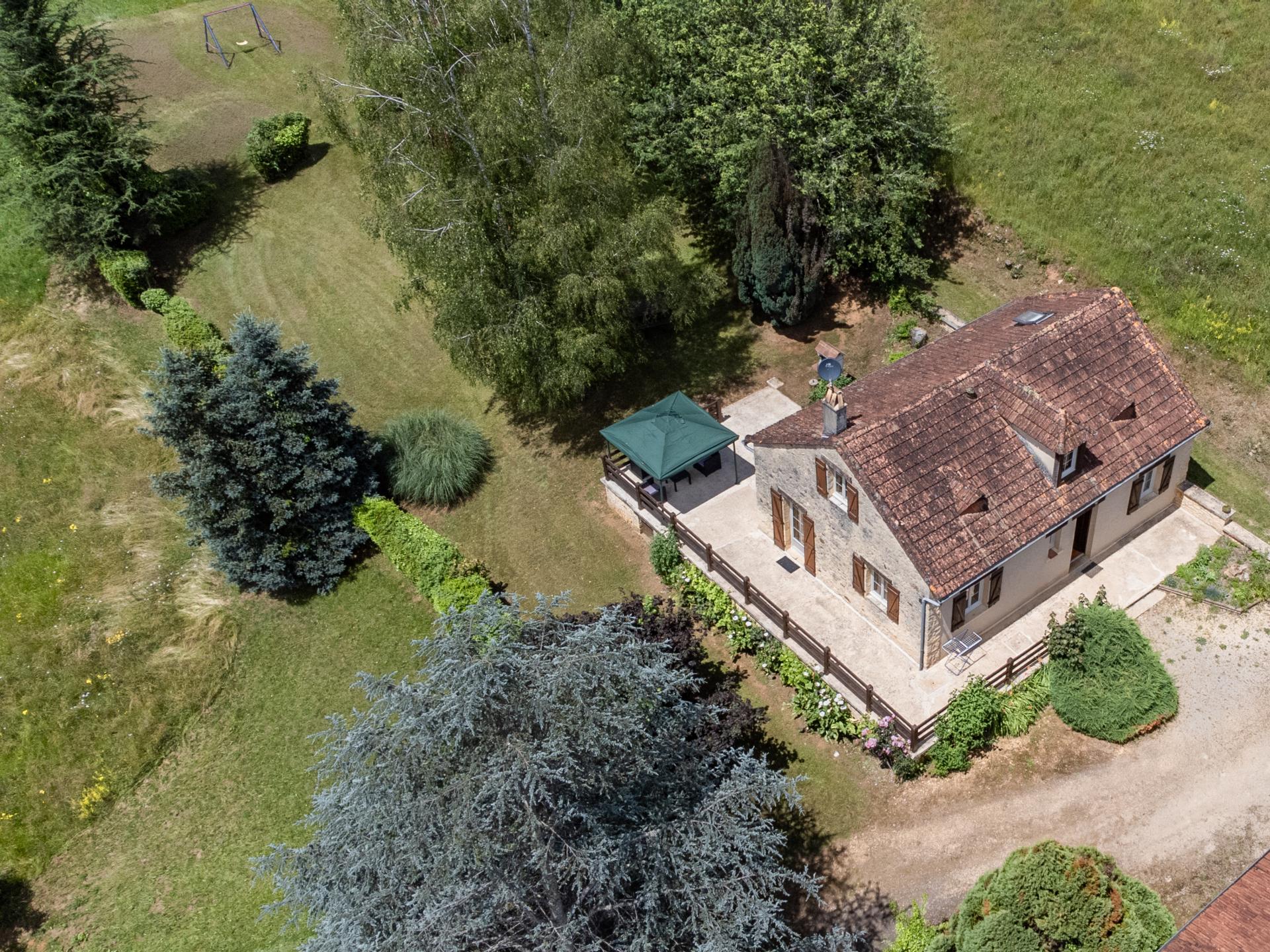 Vrijstaand vakantiehuis voor 7 personen in centrum Prats du Perigord - foto 3