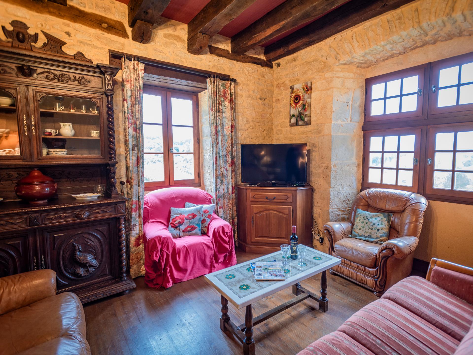 Vrijstaand vakantiehuis met visvijver in Prats du Périgord - foto 25