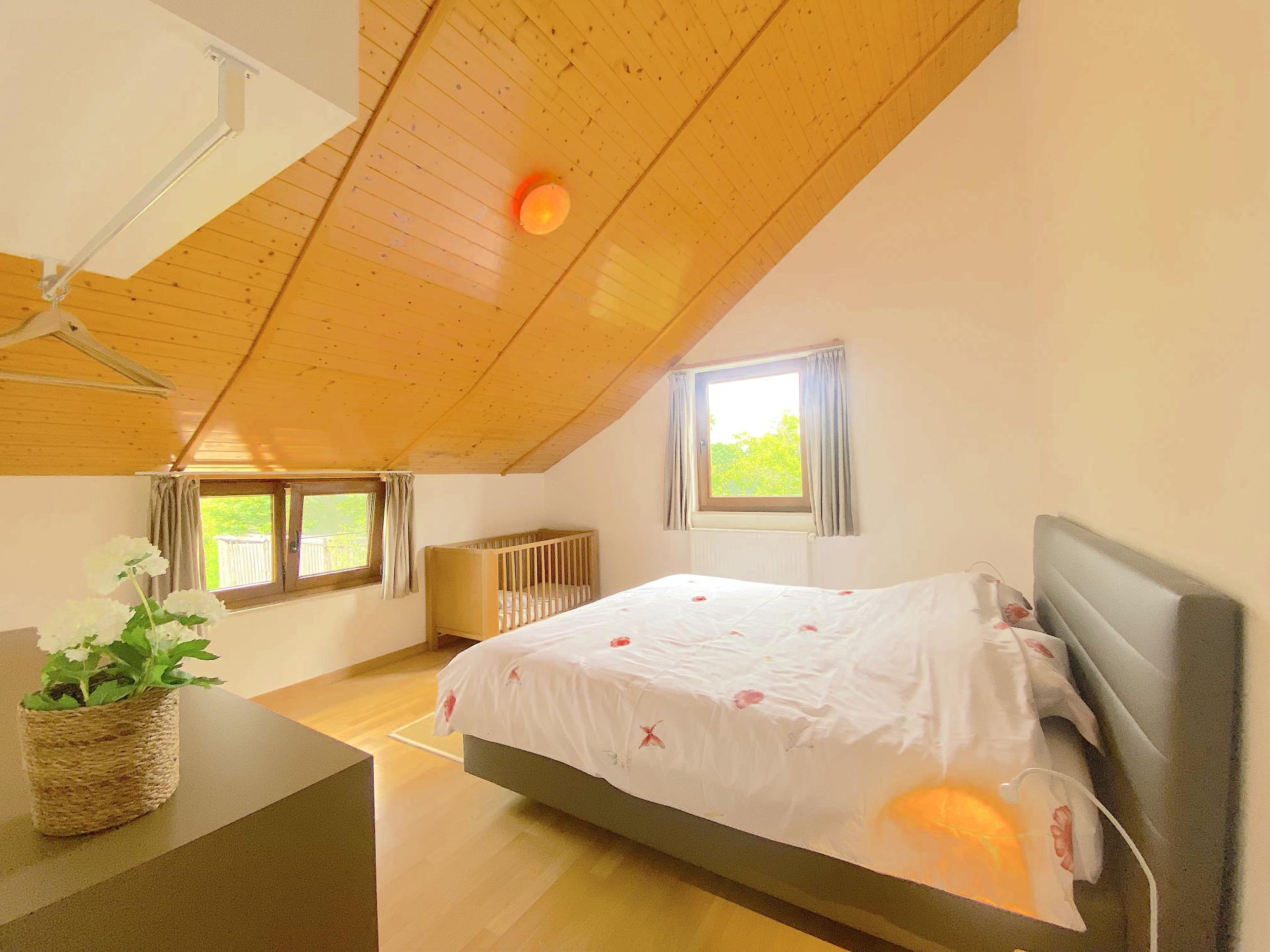 Vrijstaand 8-persoons vakantiehuis met tuin in Houffalize - foto 7