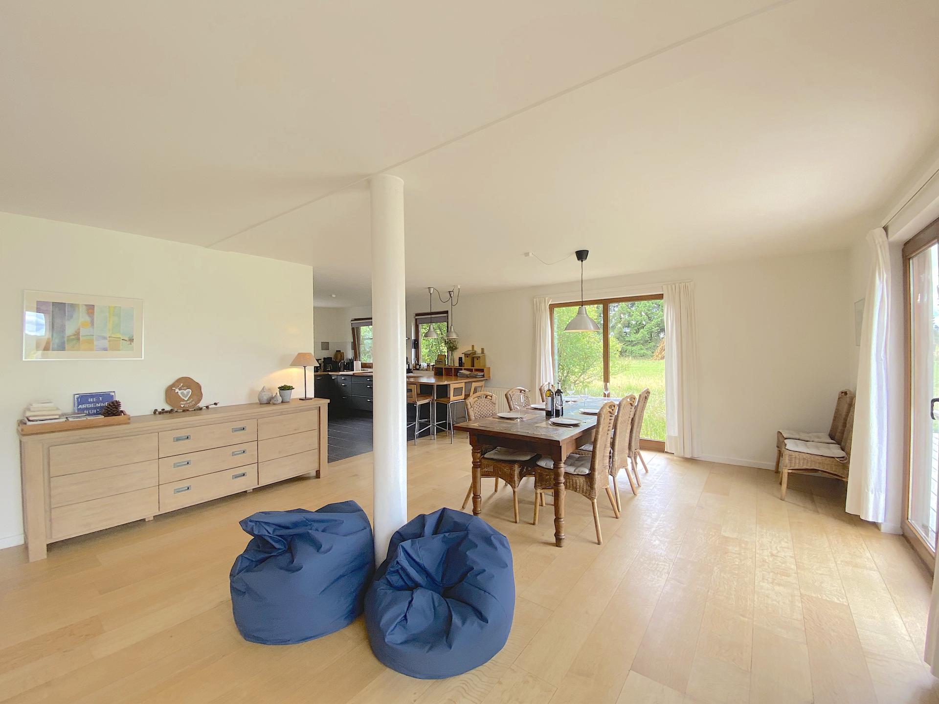 Vrijstaand 8-persoons vakantiehuis met tuin in Houffalize - foto 3