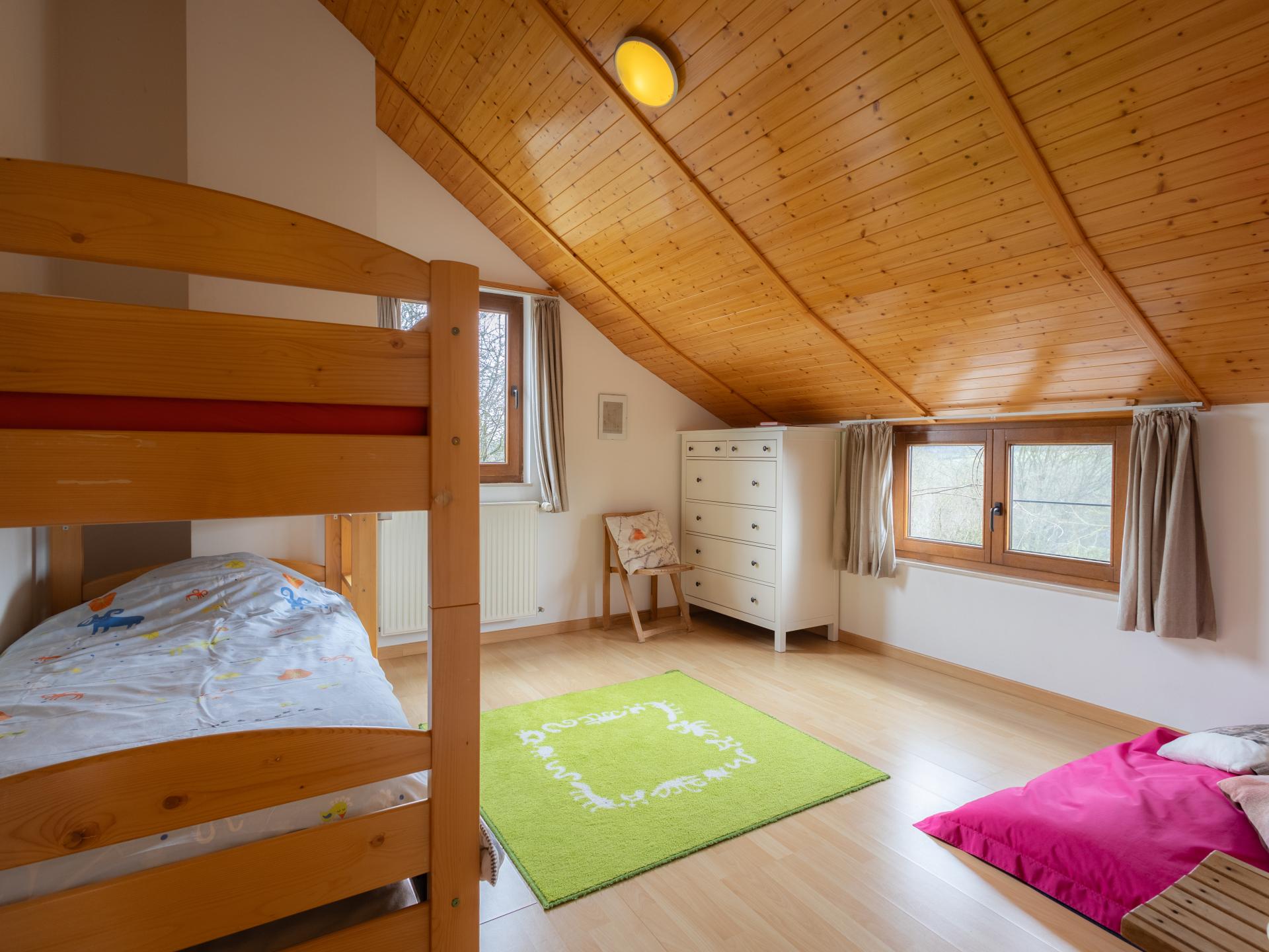 Vrijstaand 8-persoons vakantiehuis met tuin in Houffalize - foto 65